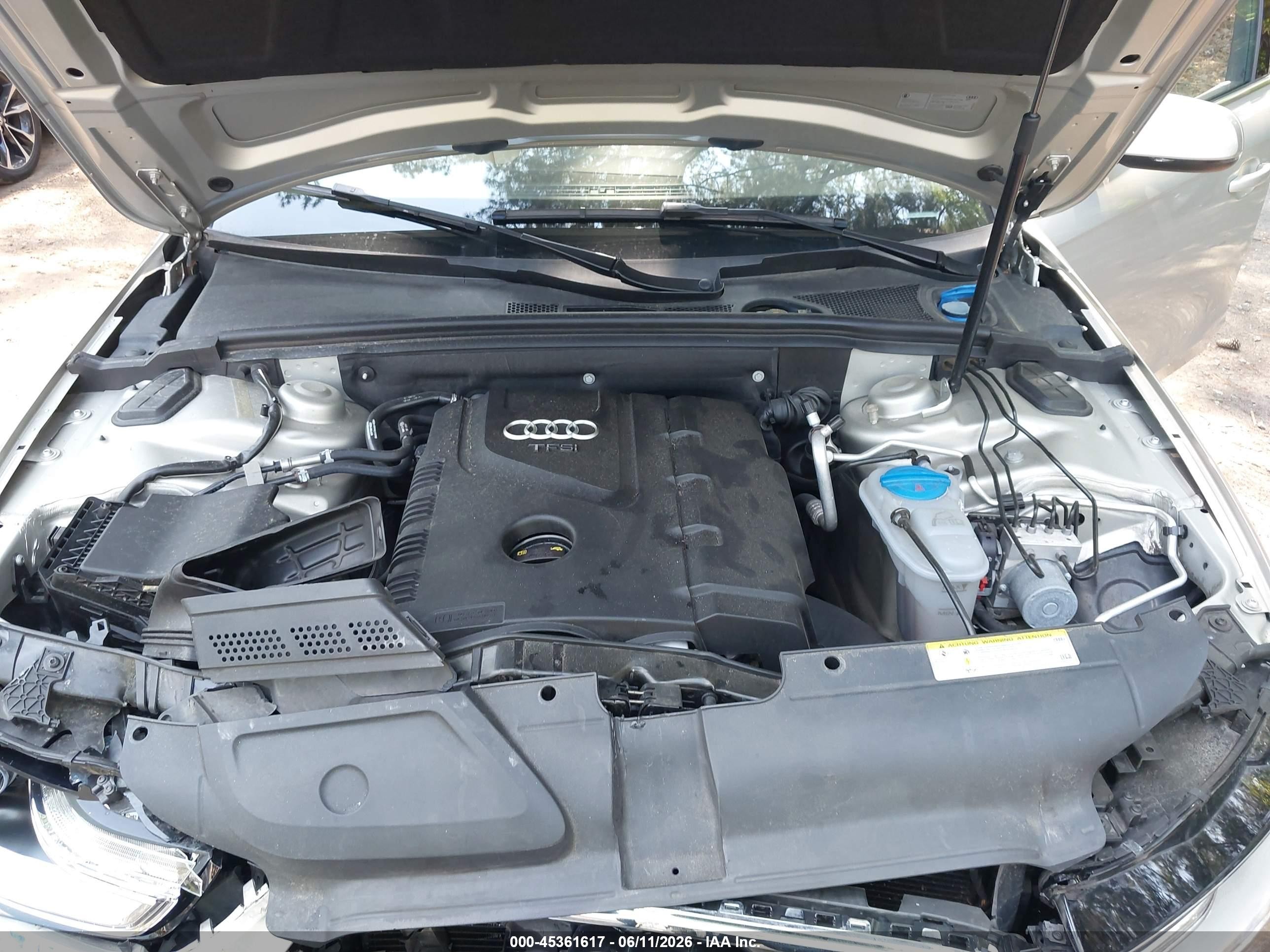 2014 Audi A4 2.0t Premium Silver vin: WAUFFAFLXEA081071