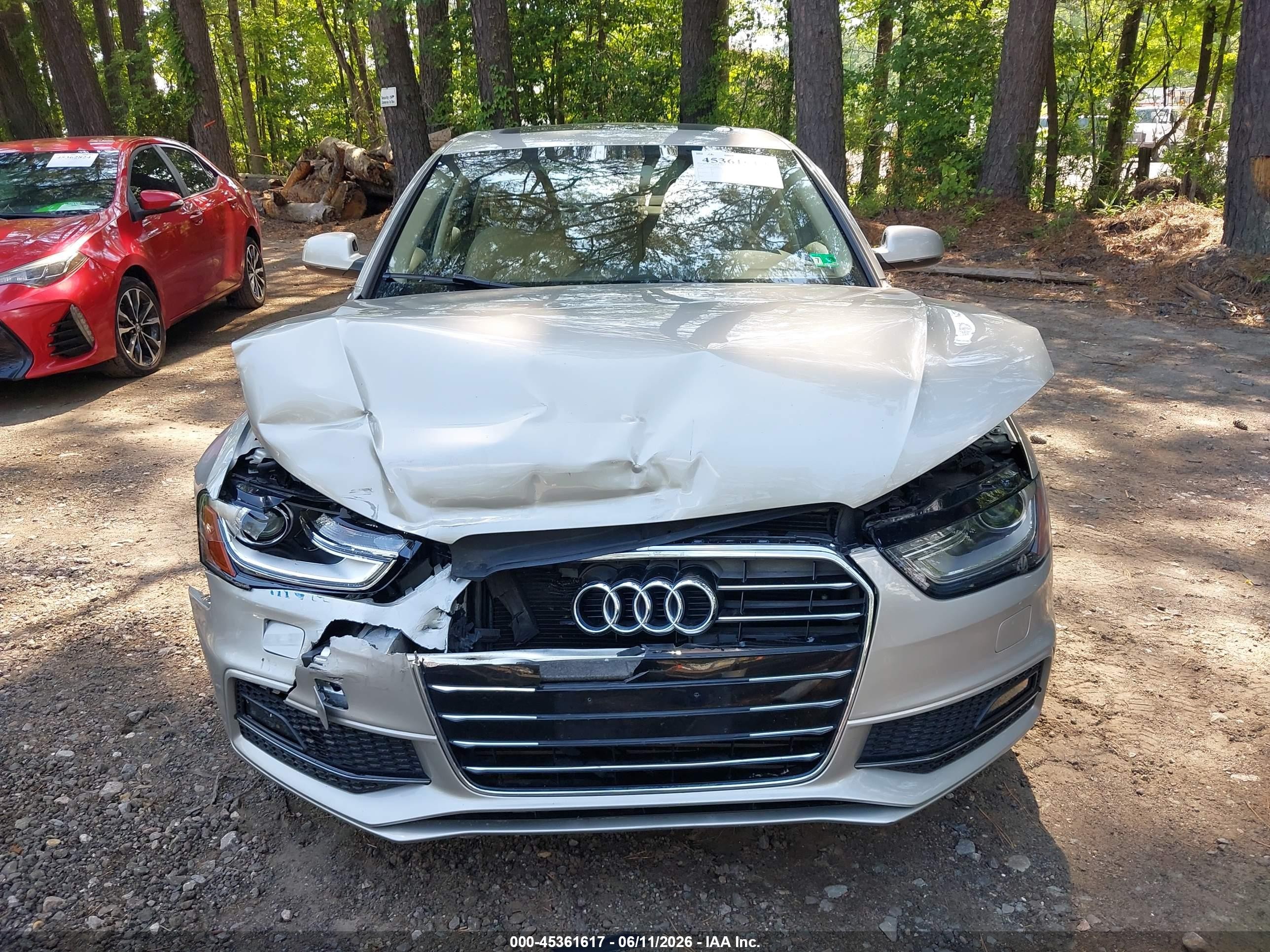 2014 Audi A4 2.0t Premium Silver vin: WAUFFAFLXEA081071