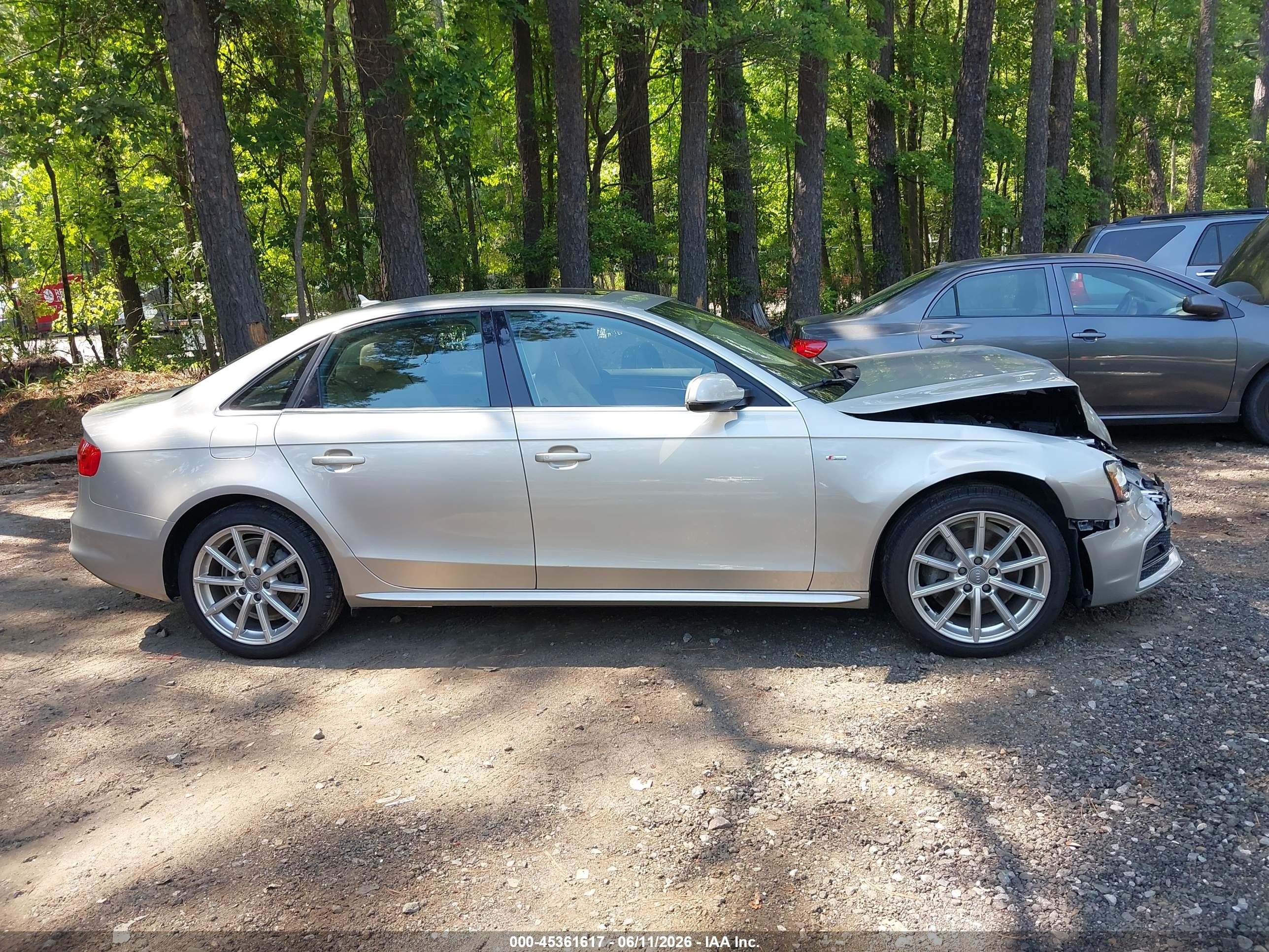 2014 Audi A4 2.0t Premium Silver vin: WAUFFAFLXEA081071