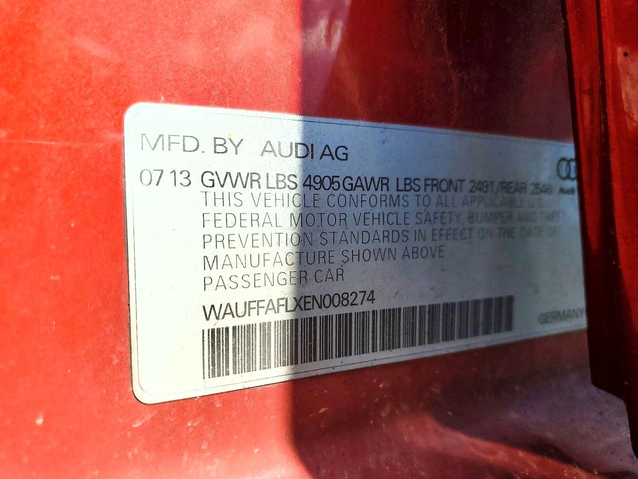2014 Audi A4 Premium Plus Бордовый vin: WAUFFAFLXEN008274