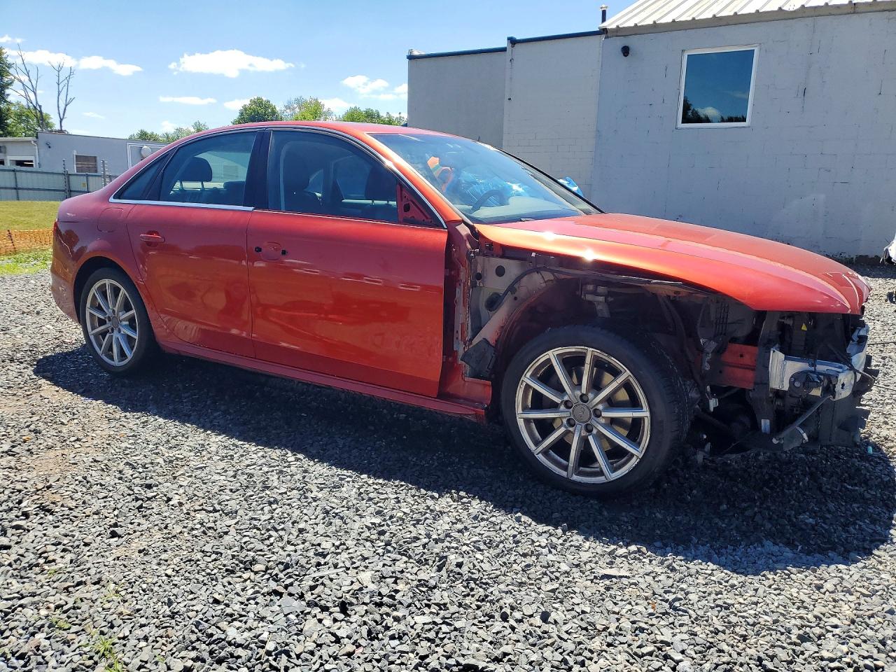 2014 Audi A4 Premium Plus Бордовый vin: WAUFFAFLXEN008274