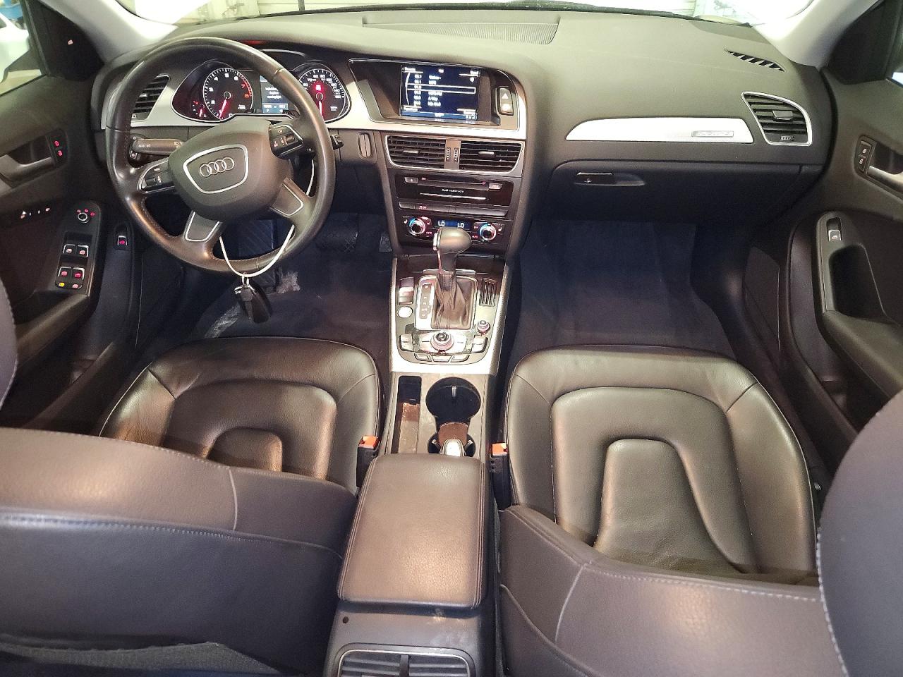 2014 Audi A4 Premium Plus White vin: WAUFFAFLXEN029528