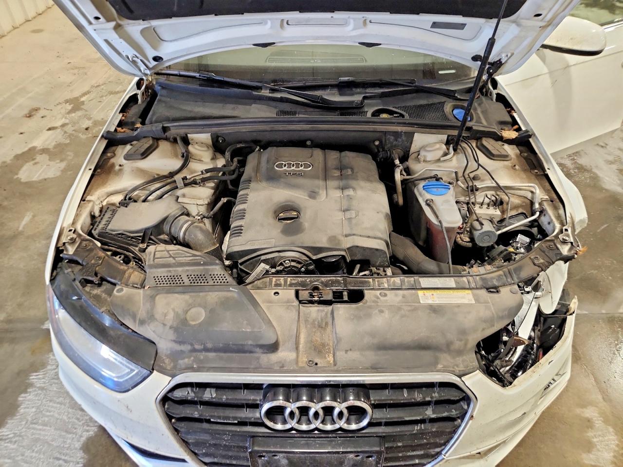 2014 Audi A4 Premium Plus White vin: WAUFFAFLXEN029528