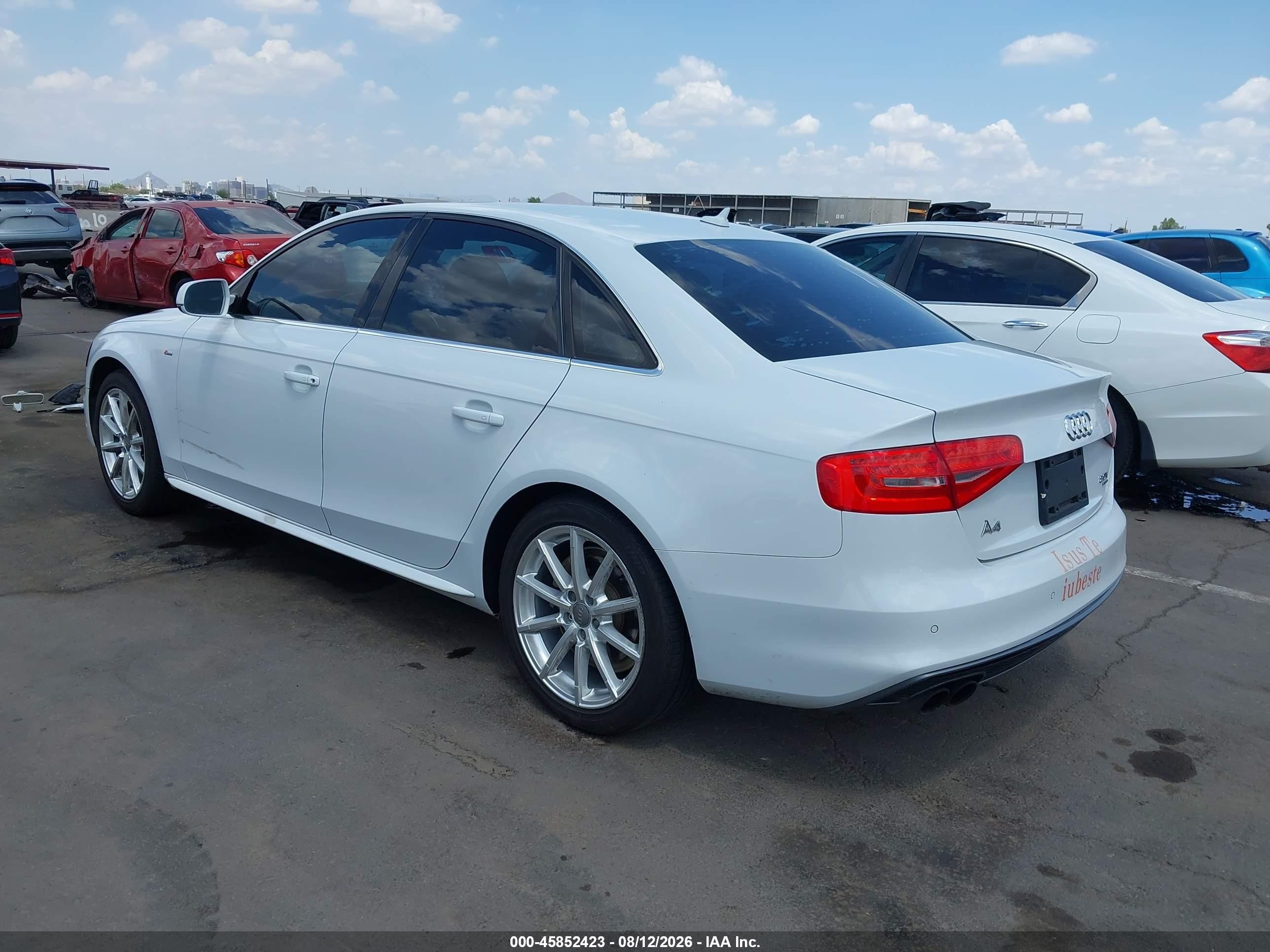 2015 Audi A4 2.0t Premium White vin: WAUFFAFLXFN009149