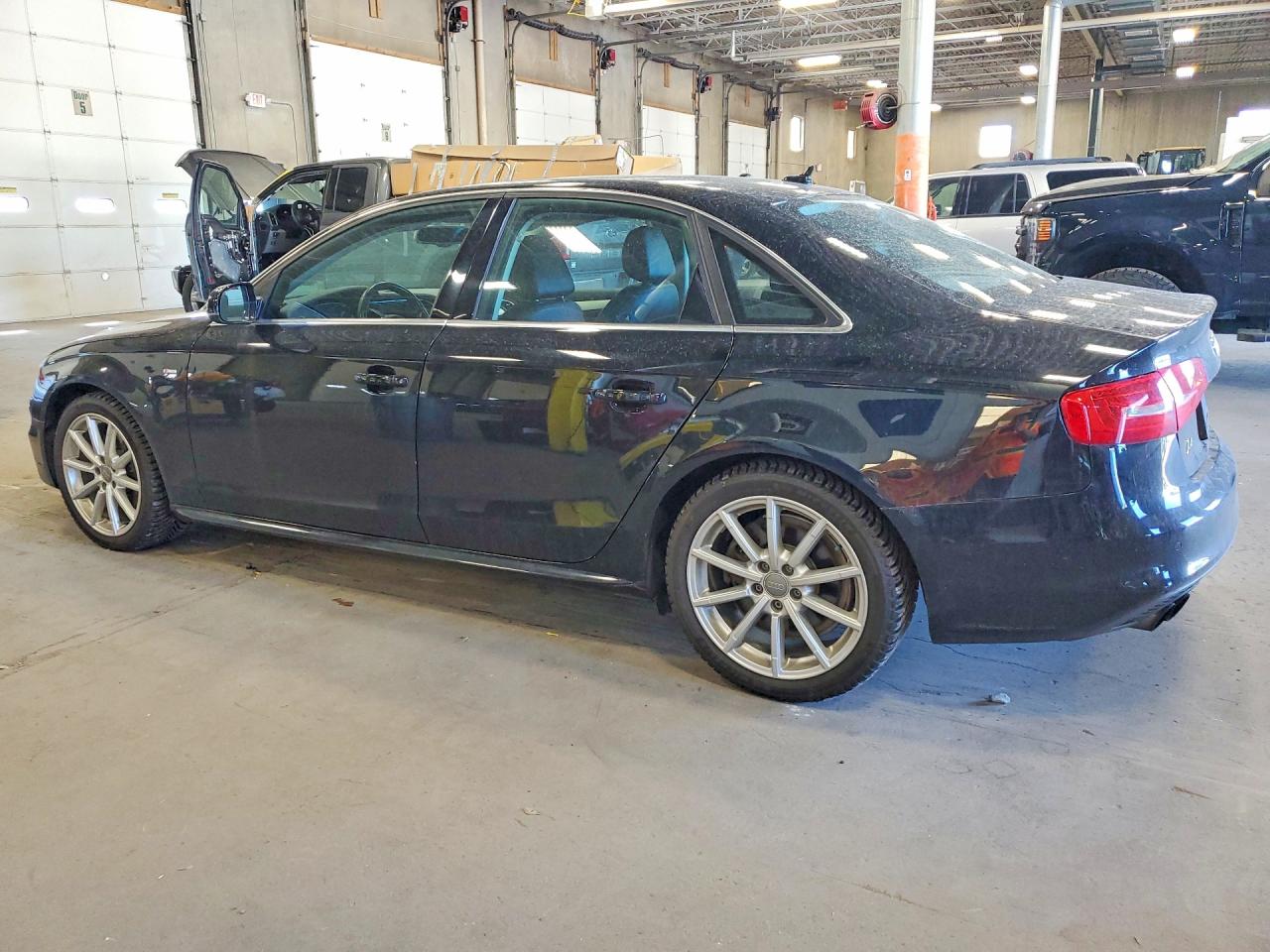 2015 Audi A4 Premium Plus Black vin: WAUFFAFLXFN027277