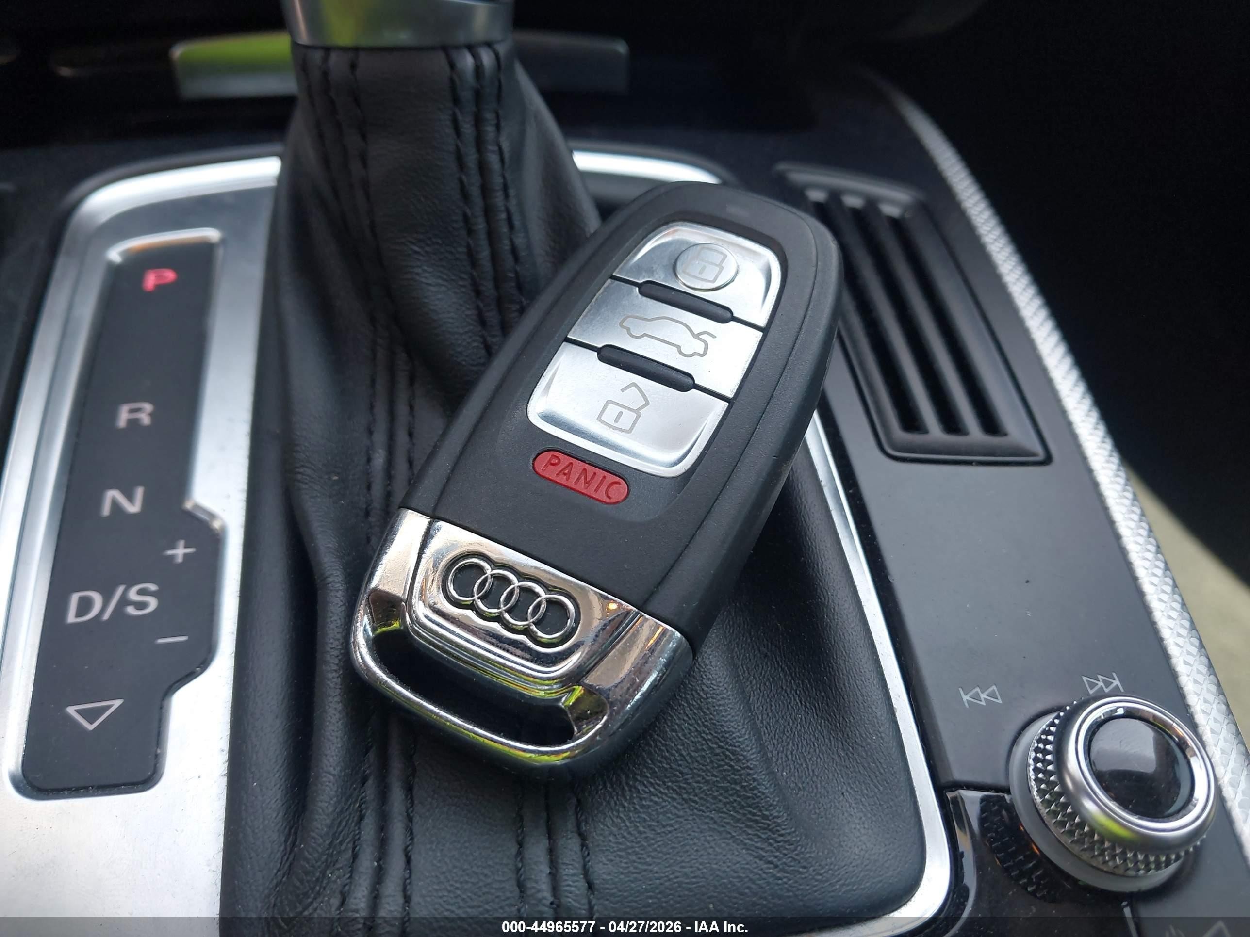 2015 Audi A4 2.0t Premium Dark Blue vin: WAUFFAFLXFN034181