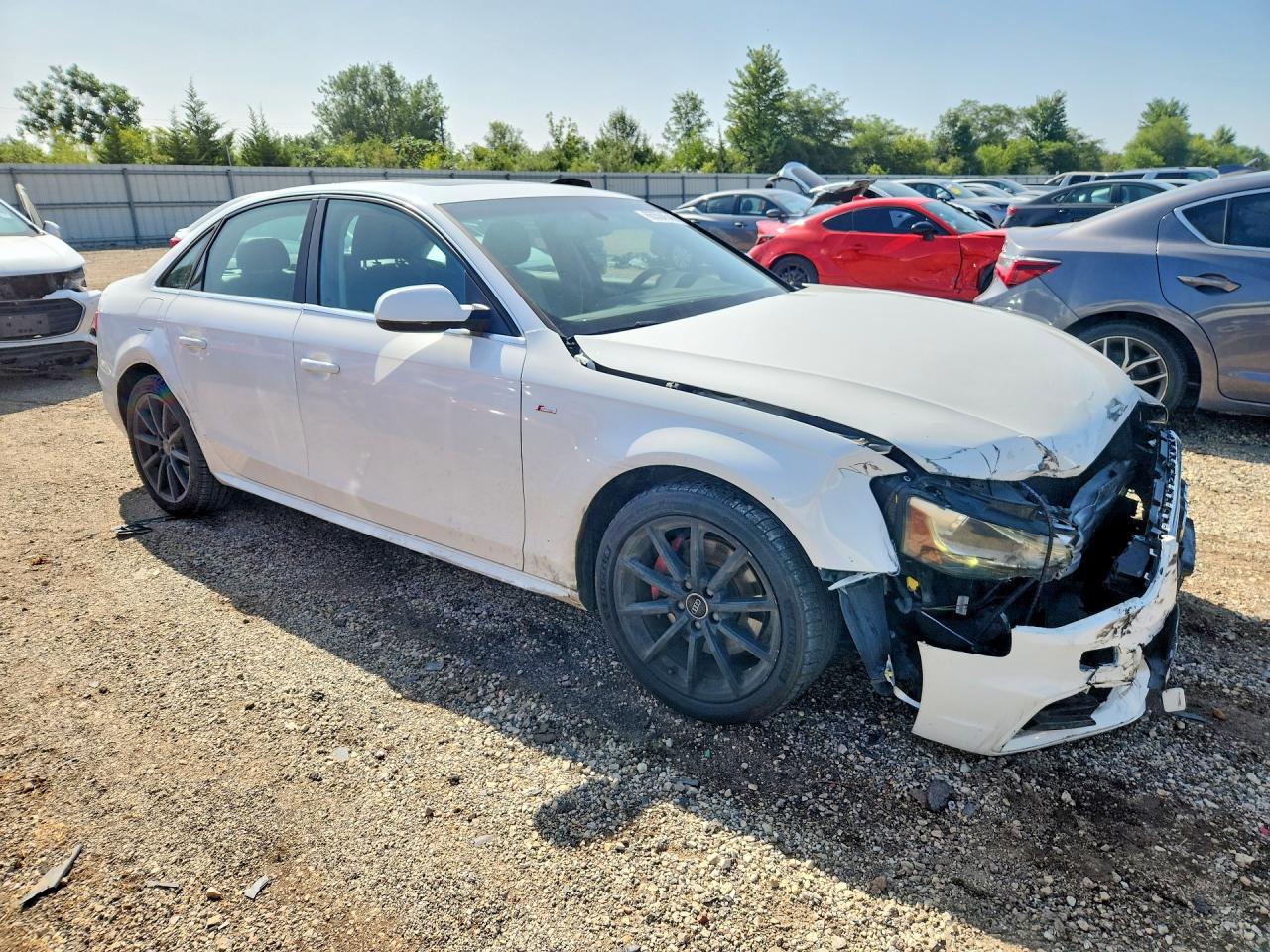 2015 Audi A4 Premium Plus White vin: WAUFFAFLXFN039574