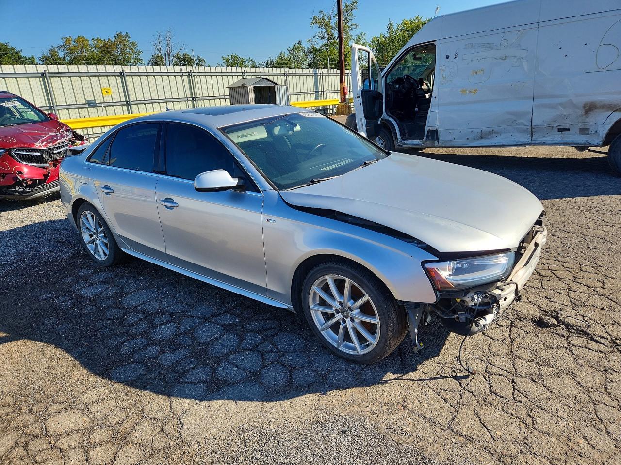 2014 Audi A4 Premium Plus Серебряный vin: WAUFFBFL3EN004301