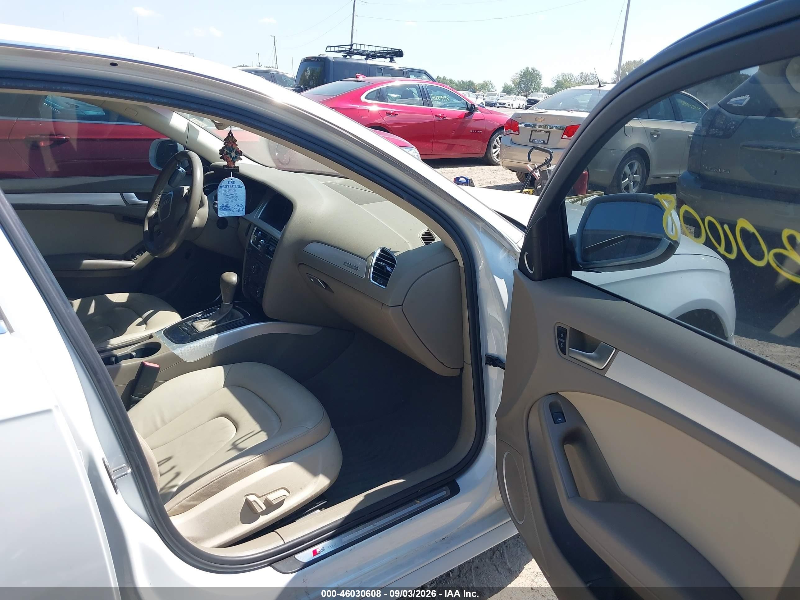 2012 Audi A4 2.0t Premium White vin: WAUFFBFL4CA115413