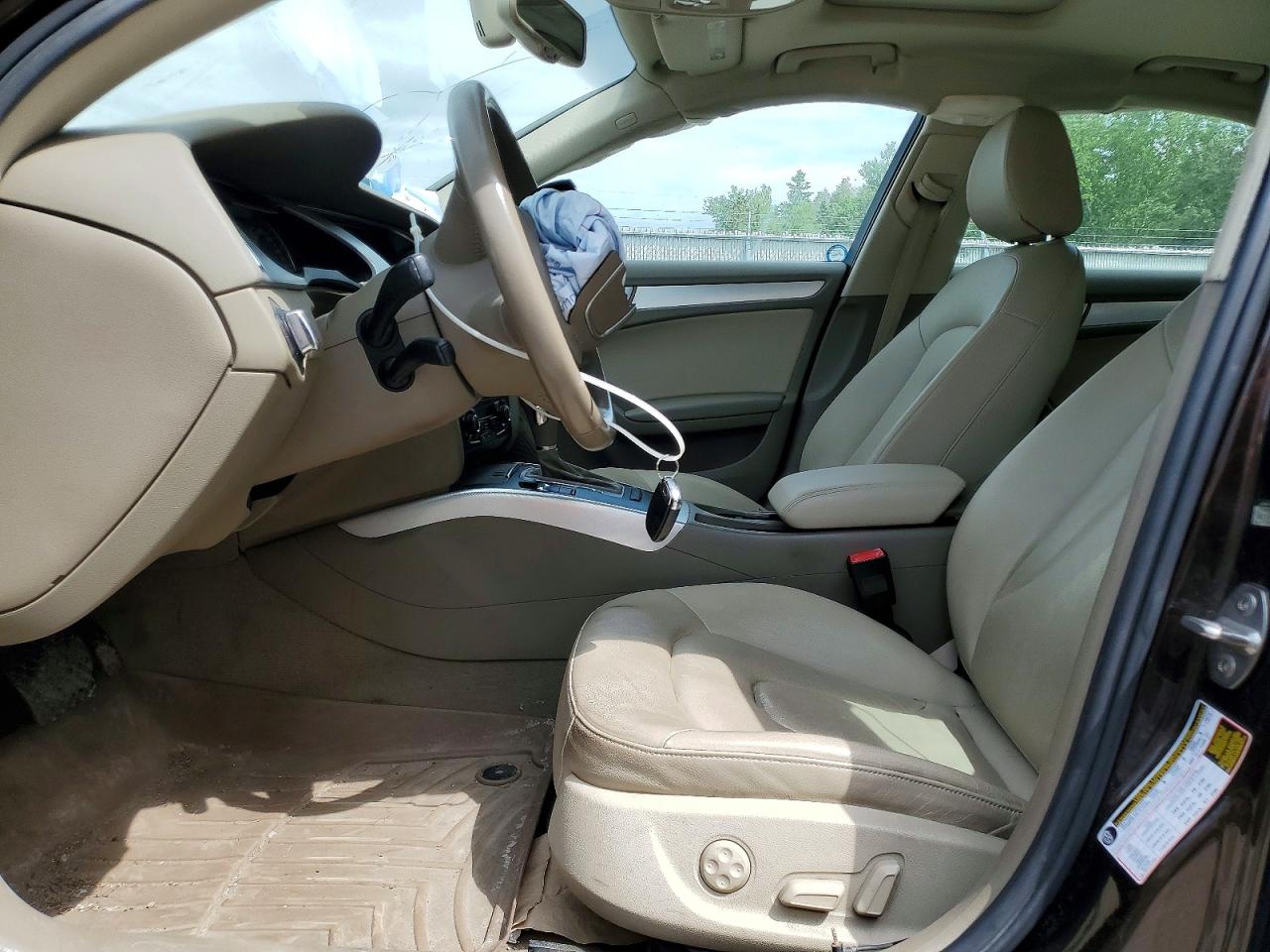 2011 Audi A4 Premium Plus Коричневый vin: WAUFFCFL2BA101997
