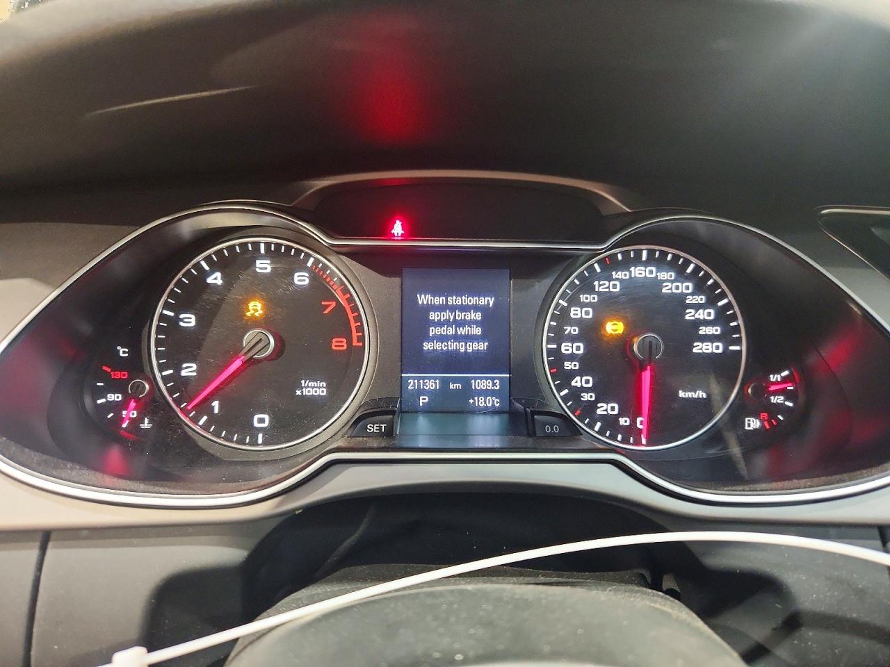 2013 Audi A4 Premium Plus Black vin: WAUFFCFL4DN035920