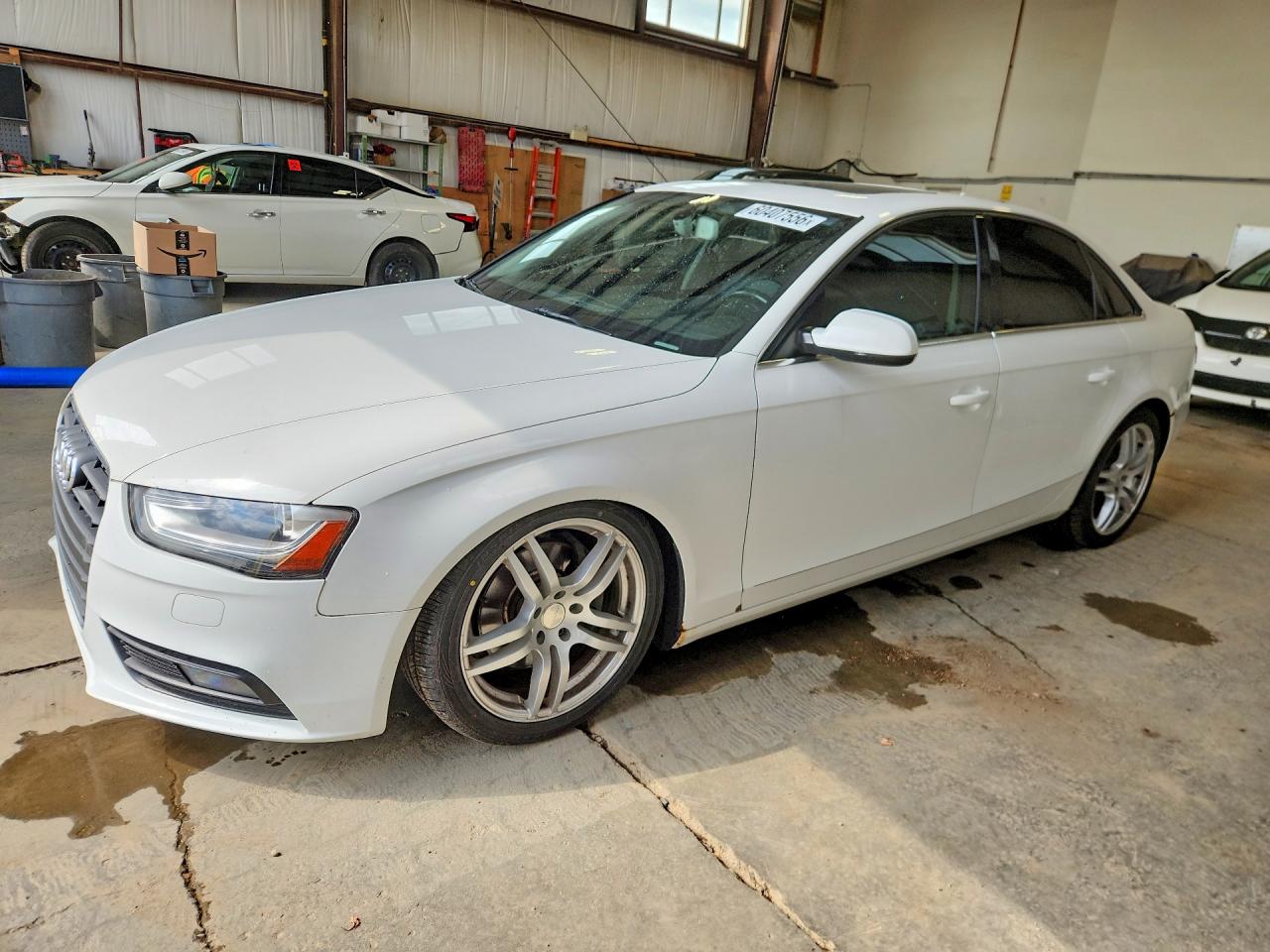 2014 Audi A4 Premium Plus Белый vin: WAUFFCFL9EN020301