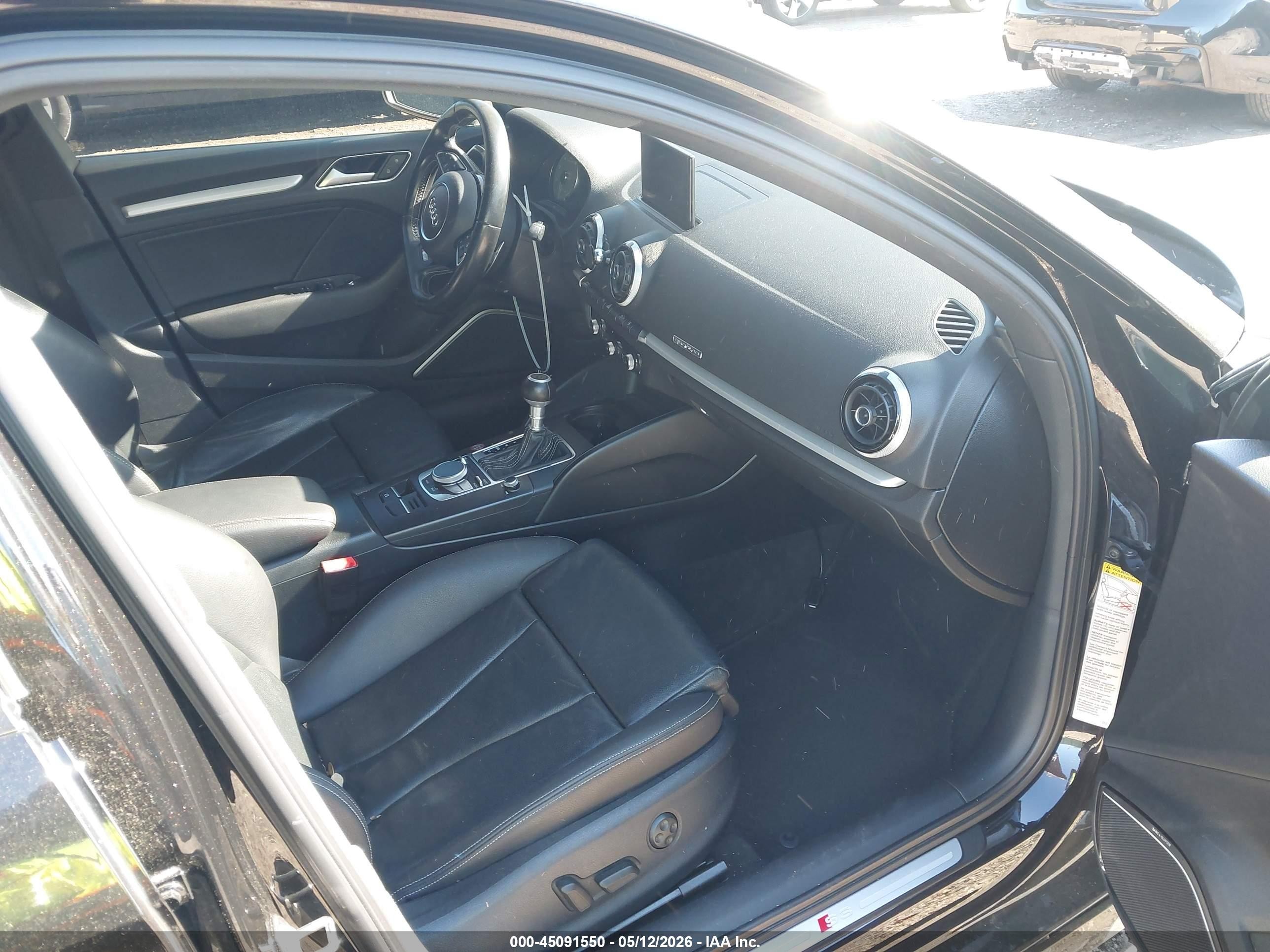 2015 Audi S3 2.0t Premium Plus Черный vin: WAUFFGFF5F1069943