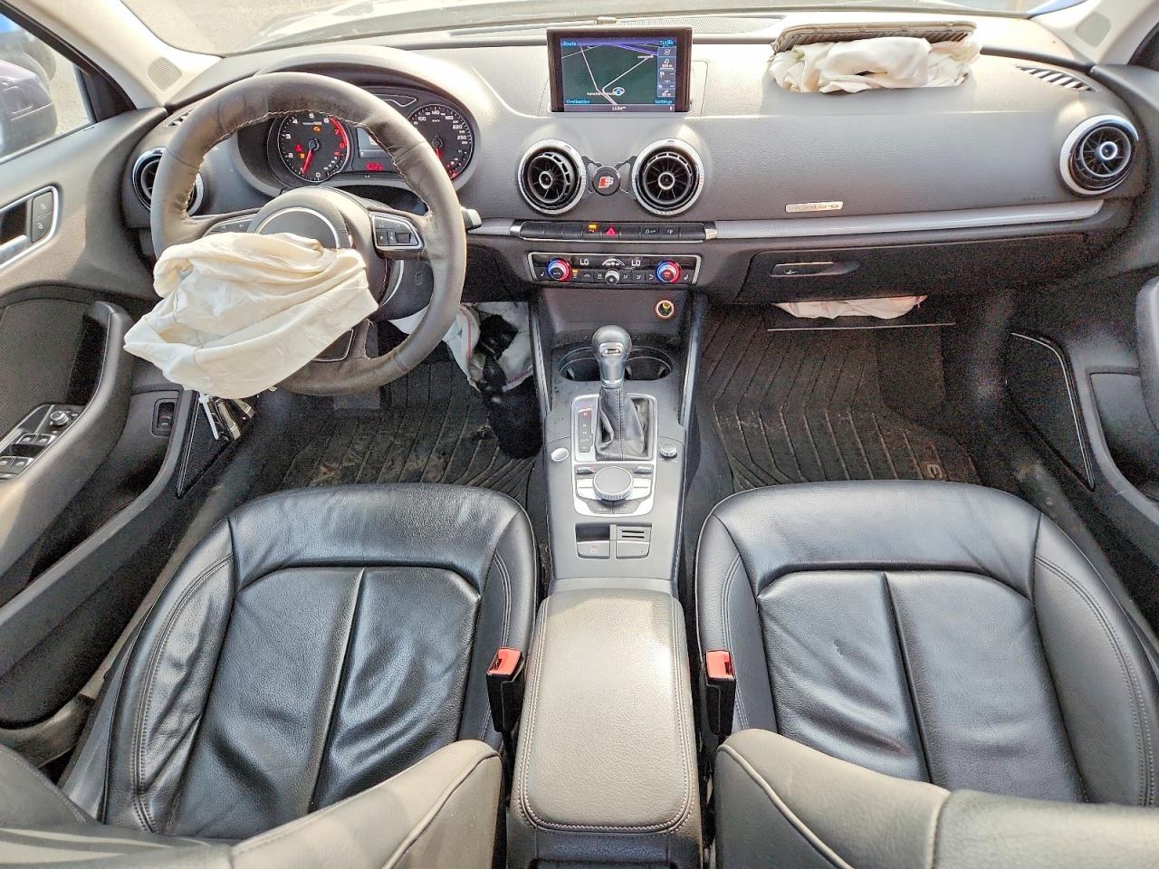 2015 Audi A3 Черный vin: WAUFFRFF5F1006353