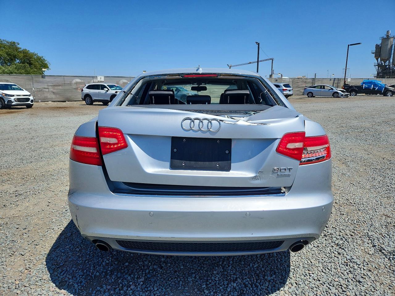 2011 Audi A6 Premium Plus Серебряный vin: WAUFGAFB3BN067487