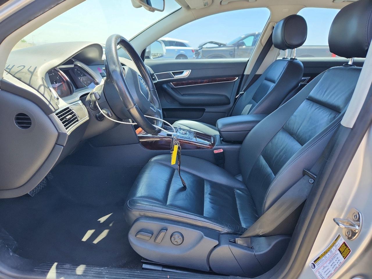 2011 Audi A6 Premium Plus Серебряный vin: WAUFGAFB3BN067487