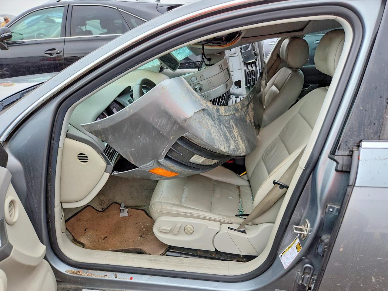 2010 Audi A6 Premium Plus Серебряный vin: WAUFGAFB5AN081454