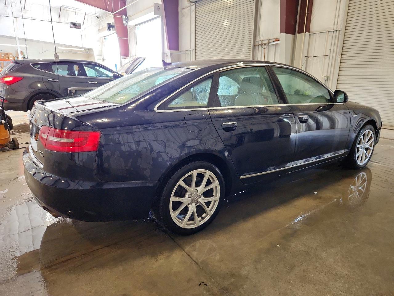 2011 Audi A6 Premium Plus Blue vin: WAUFGAFB5BN028304
