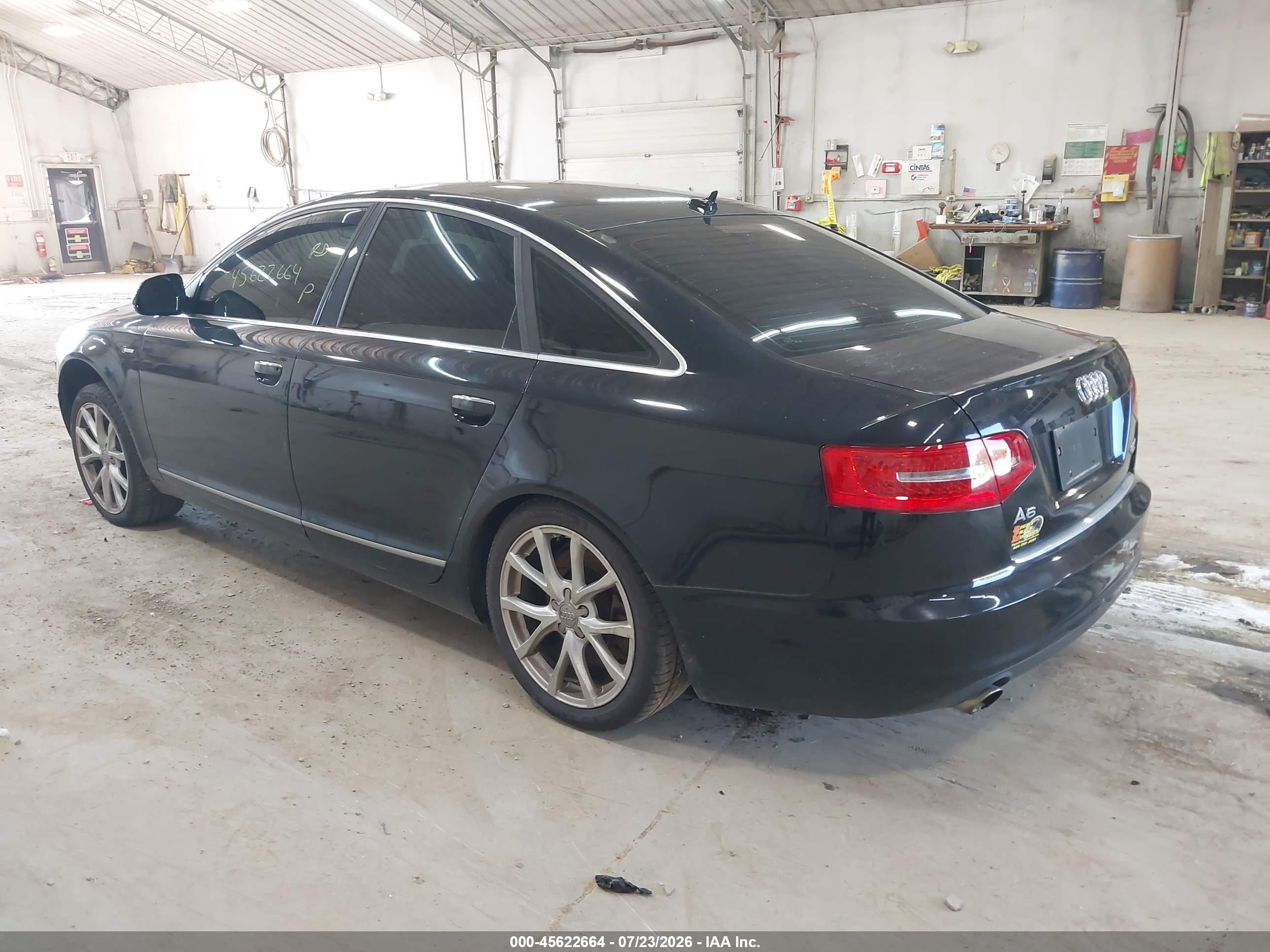 2010 Audi A6 3.0 Premium Черный vin: WAUFGAFB6AN052013