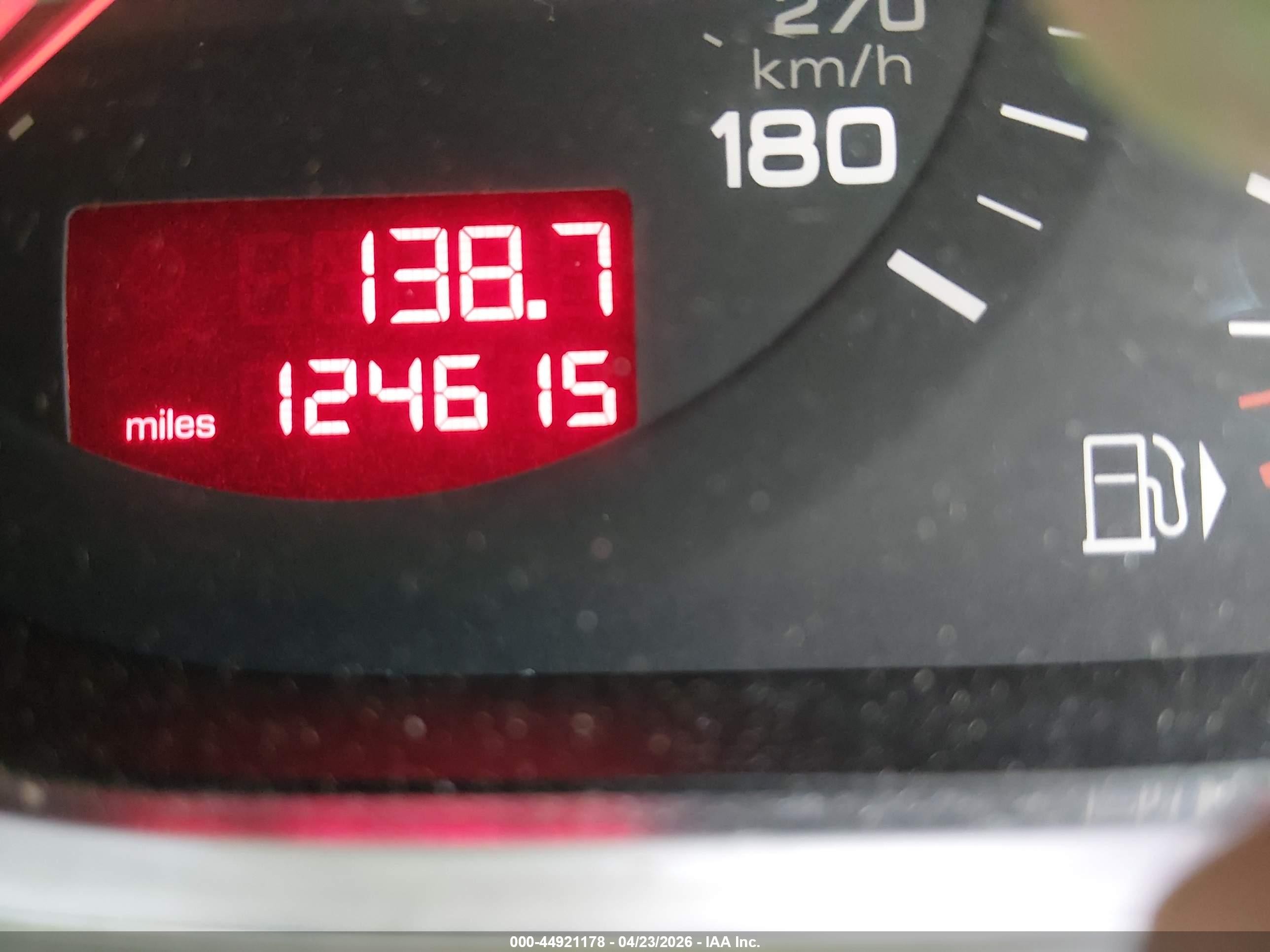 2010 Audi A6 3.0 Premium Белый vin: WAUFGAFB6AN063657