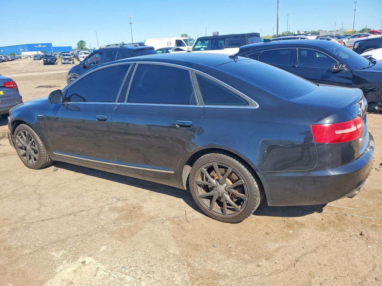 2011 Audi A6 Черный vin: WAUFGAFB6BN059934
