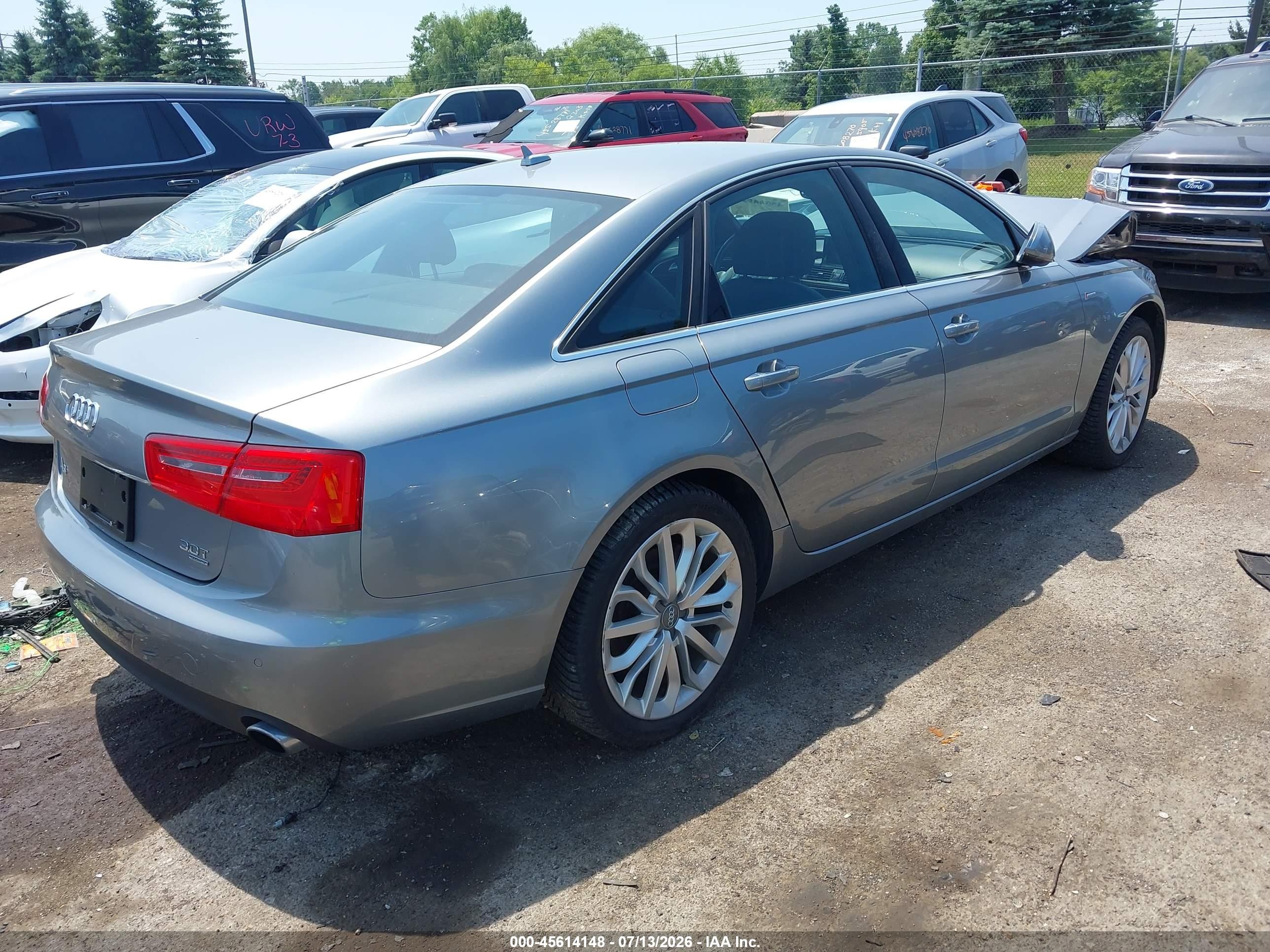2014 Audi A6 3.0t Premium Plus Серебряный vin: WAUFGAFC1EN034310