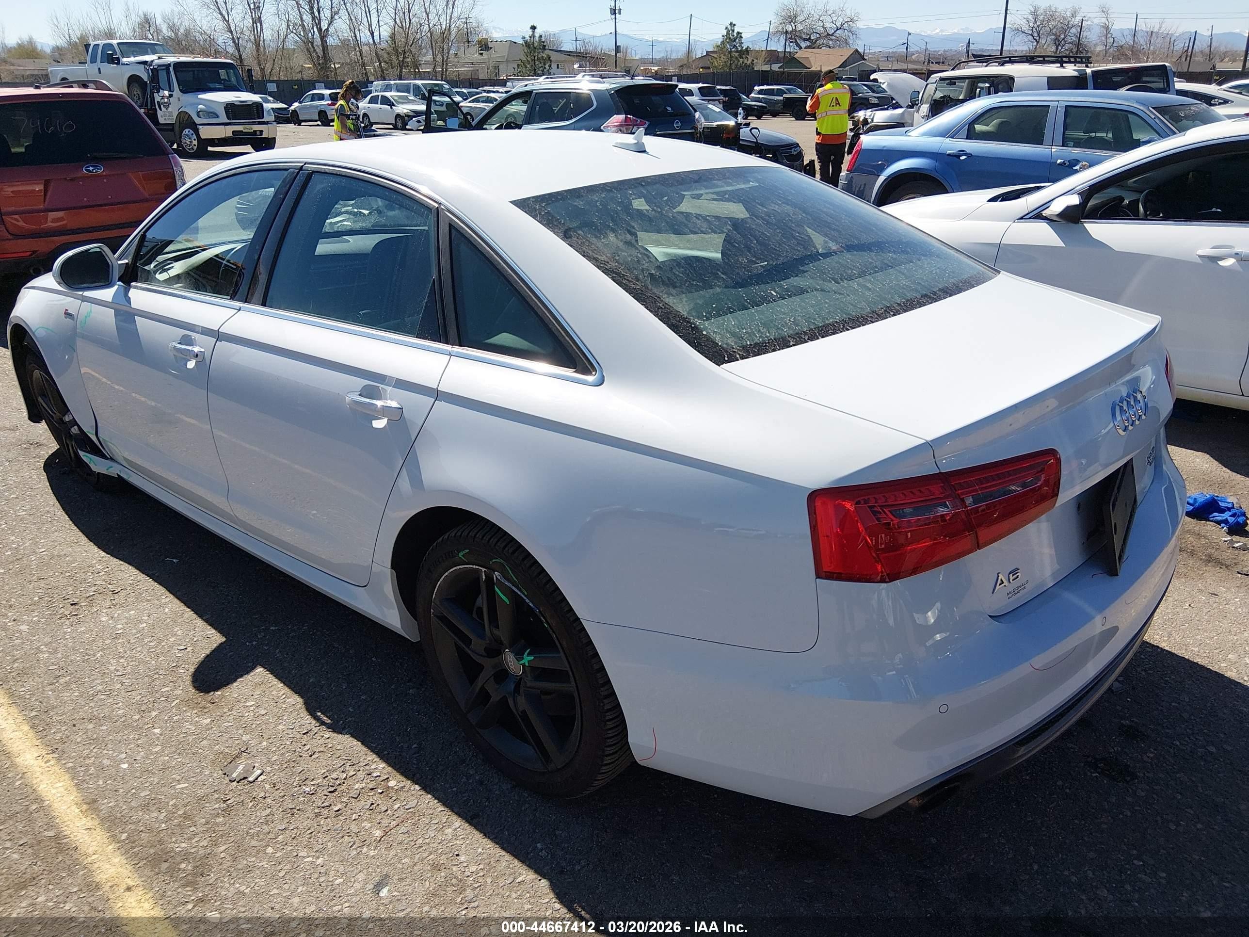 2015 Audi A6 3.0t Premium Plus Белый vin: WAUFGAFC6FN014345