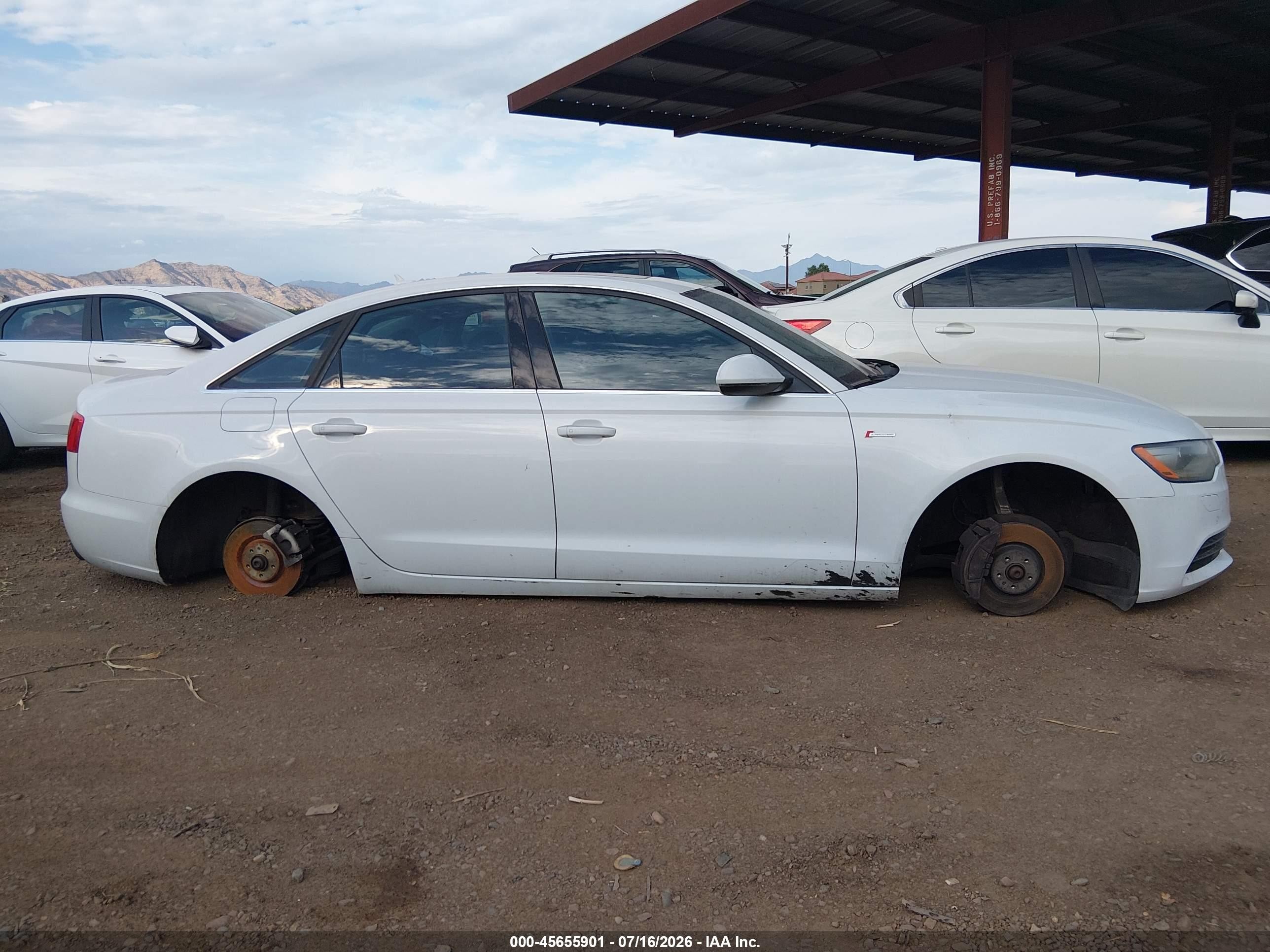 2014 Audi A6 3.0t Premium Plus Белый vin: WAUFGAFC9EN109920