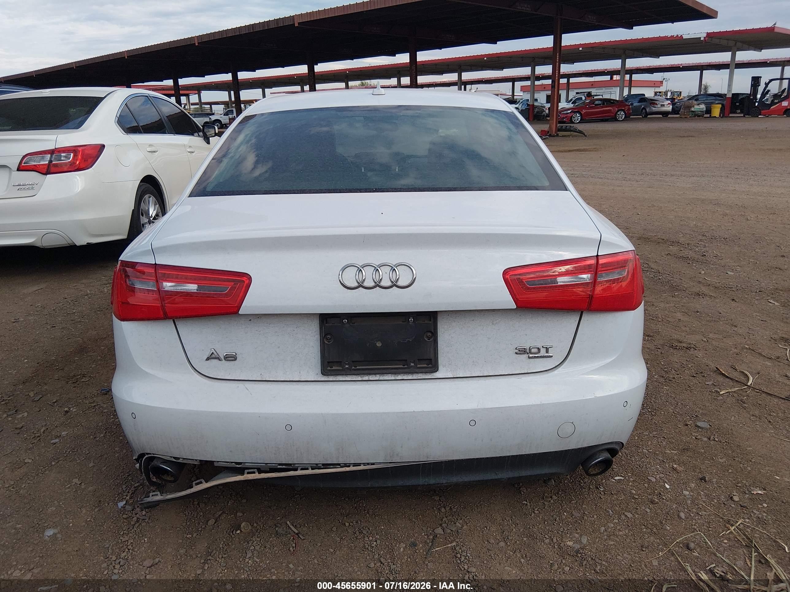 2014 Audi A6 3.0t Premium Plus Белый vin: WAUFGAFC9EN109920