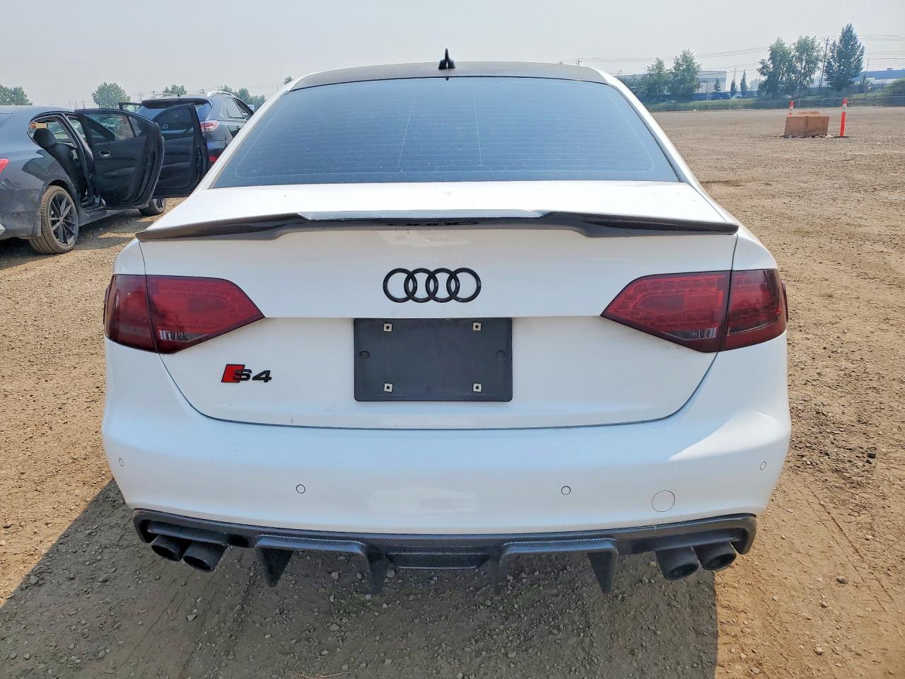 2011 Audi S4 Premium White vin: WAUFGCFL1BA125754