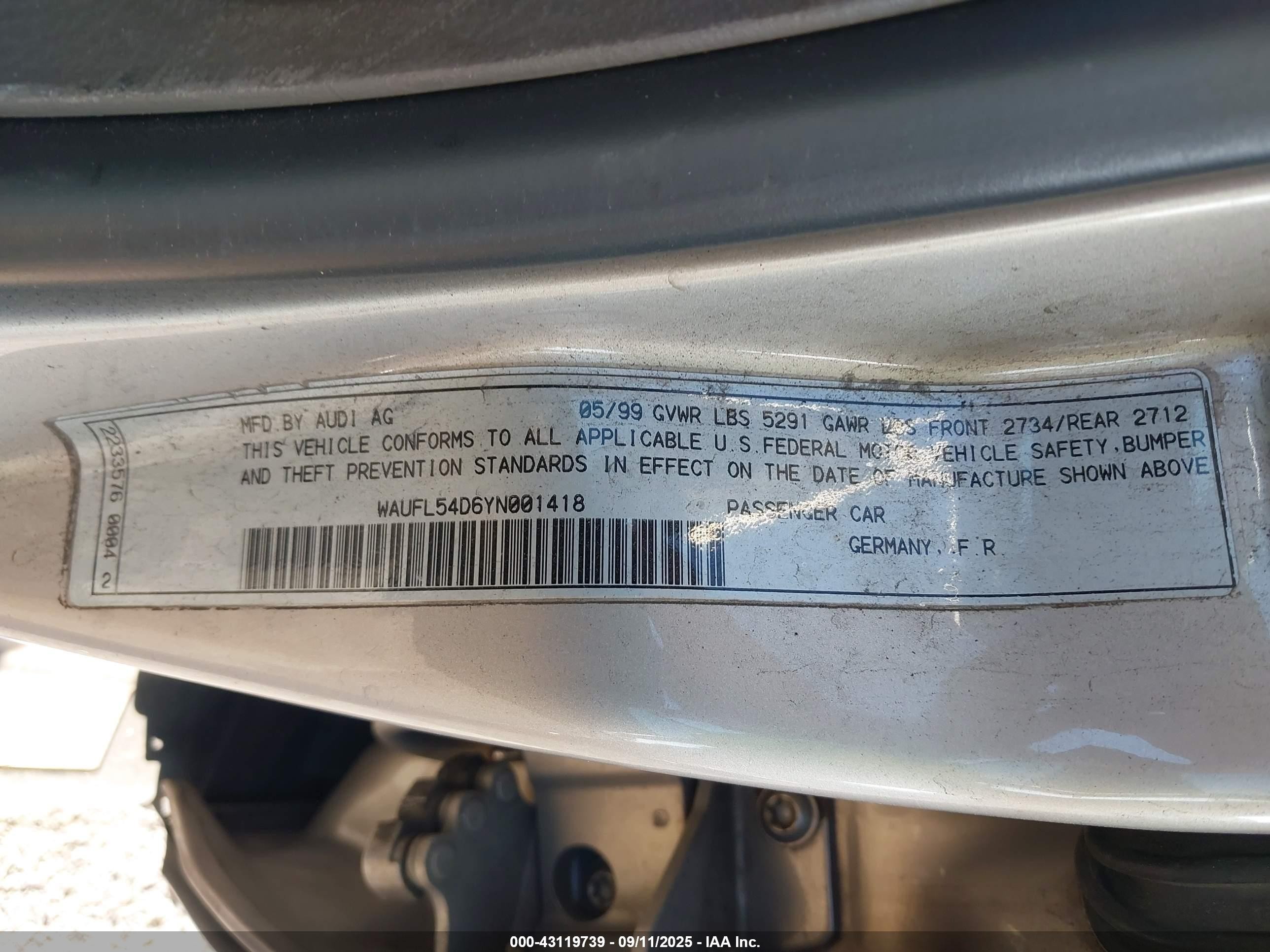 2000 Audi A8 4.2/4.2 (a5) Champagne vin: WAUFL54D6YN001418