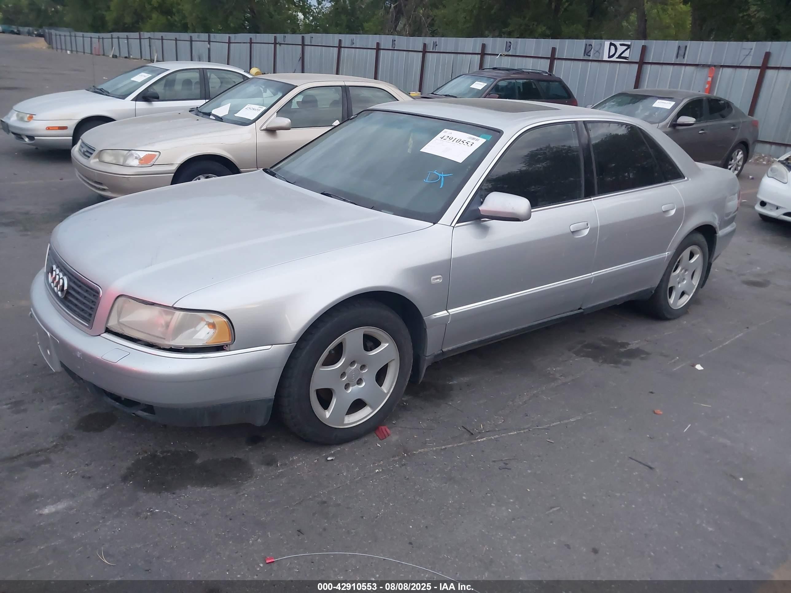 2000 Audi A8 4.2 Silver vin: WAUFL54D8YN004031