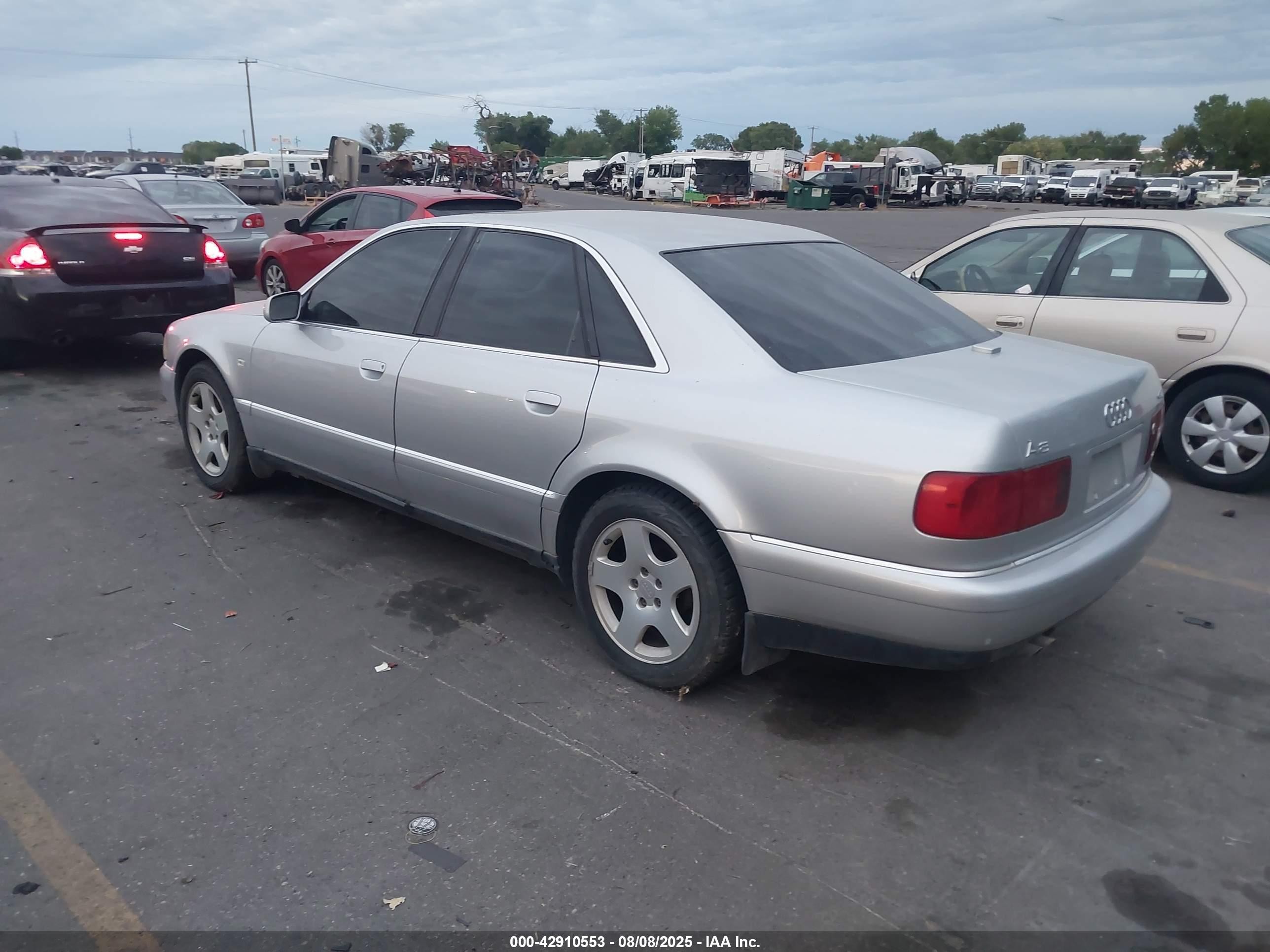 2000 Audi A8 4.2 Silver vin: WAUFL54D8YN004031