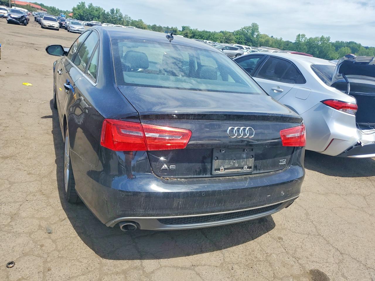 2015 Audi A6 Premium Plus Черный vin: WAUFMAFC0FN003317