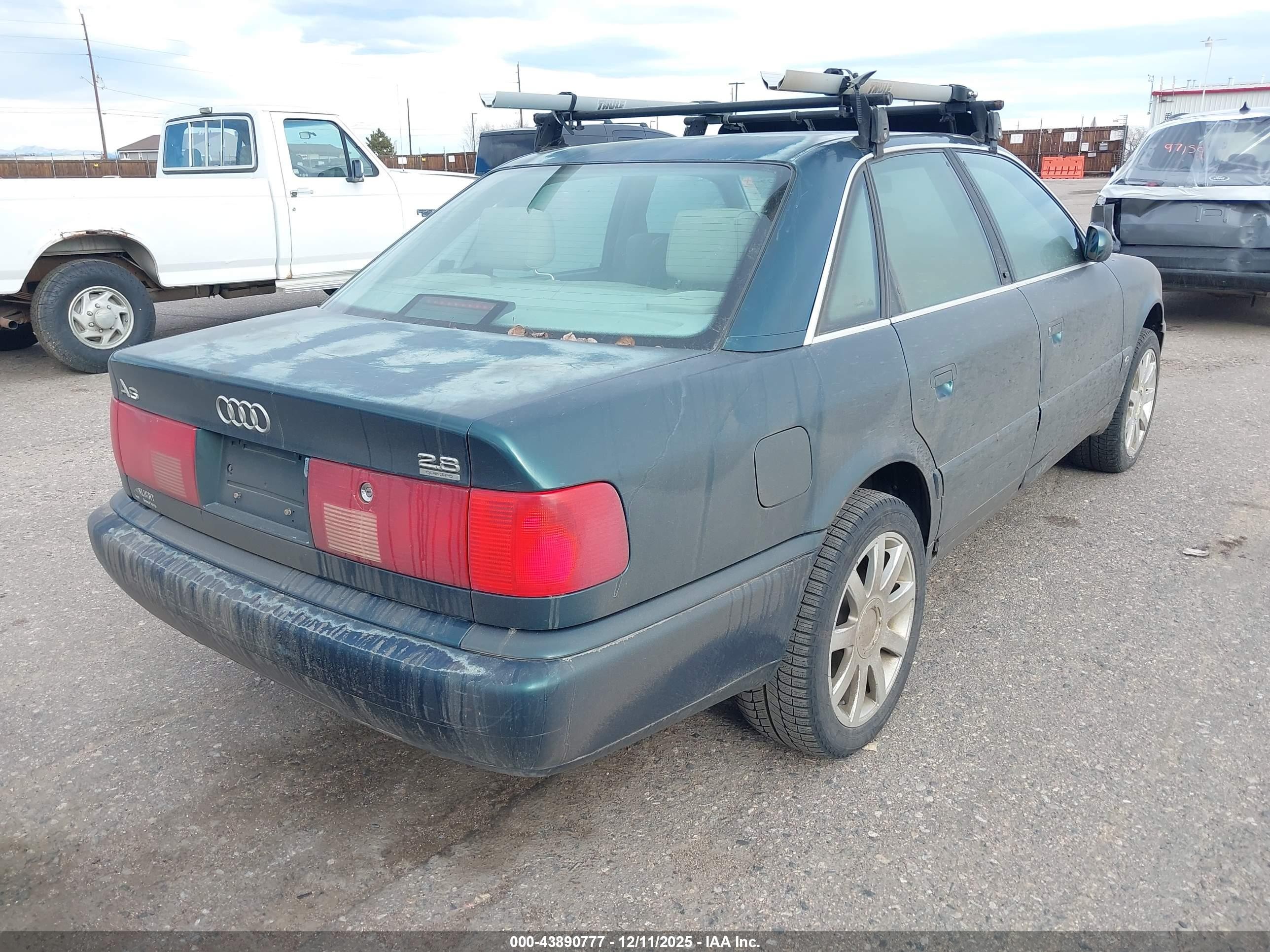 1995 Audi A6 2.8 Quattro Green vin: WAUGA84A3SN093600