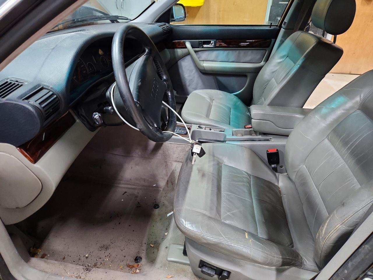 1997 Audi A6 2.8 Quattro Charcoal vin: WAUGA84A3VN039220