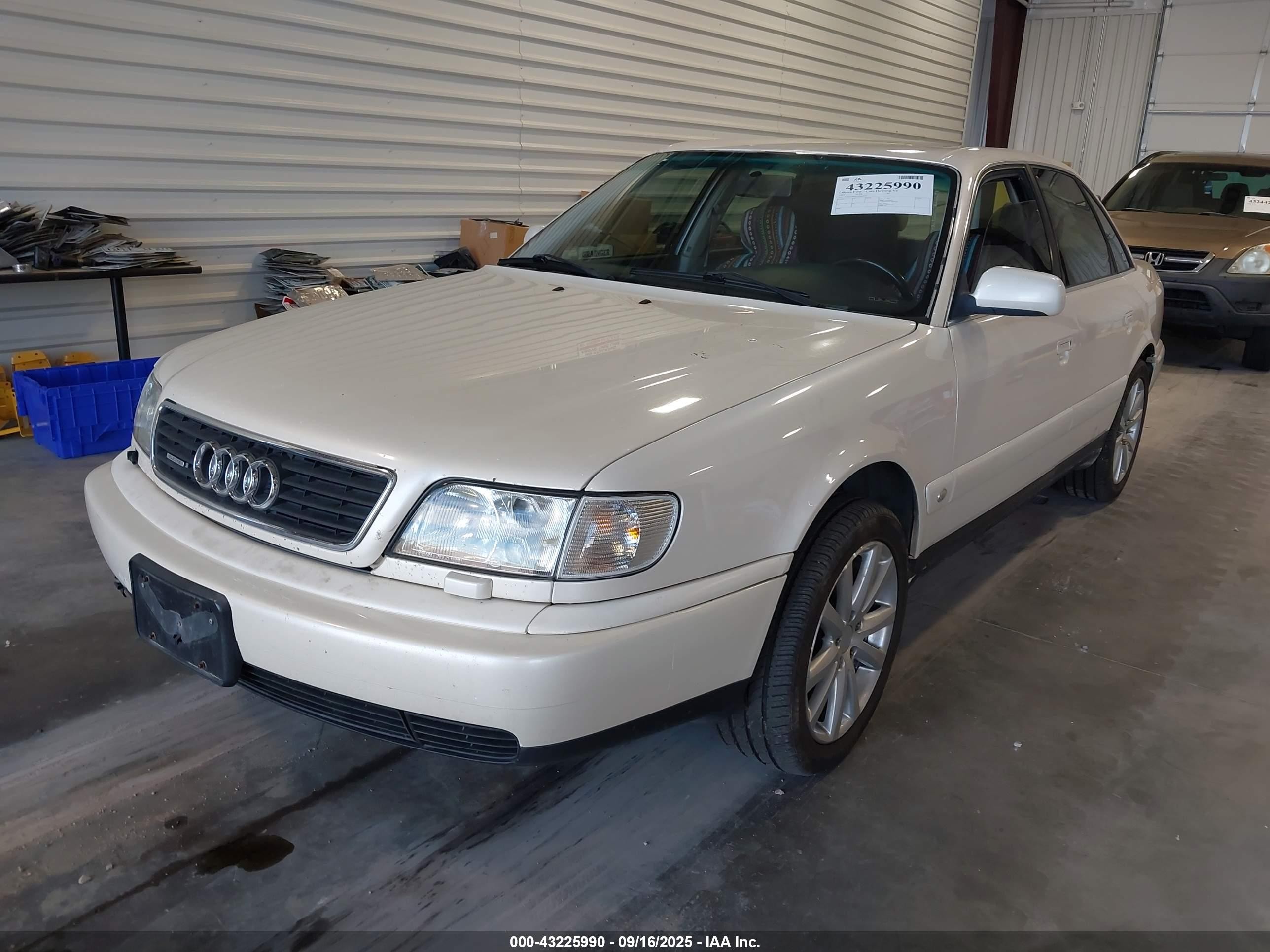 1997 Audi A6   Белый vin: WAUGA84A5VN061994