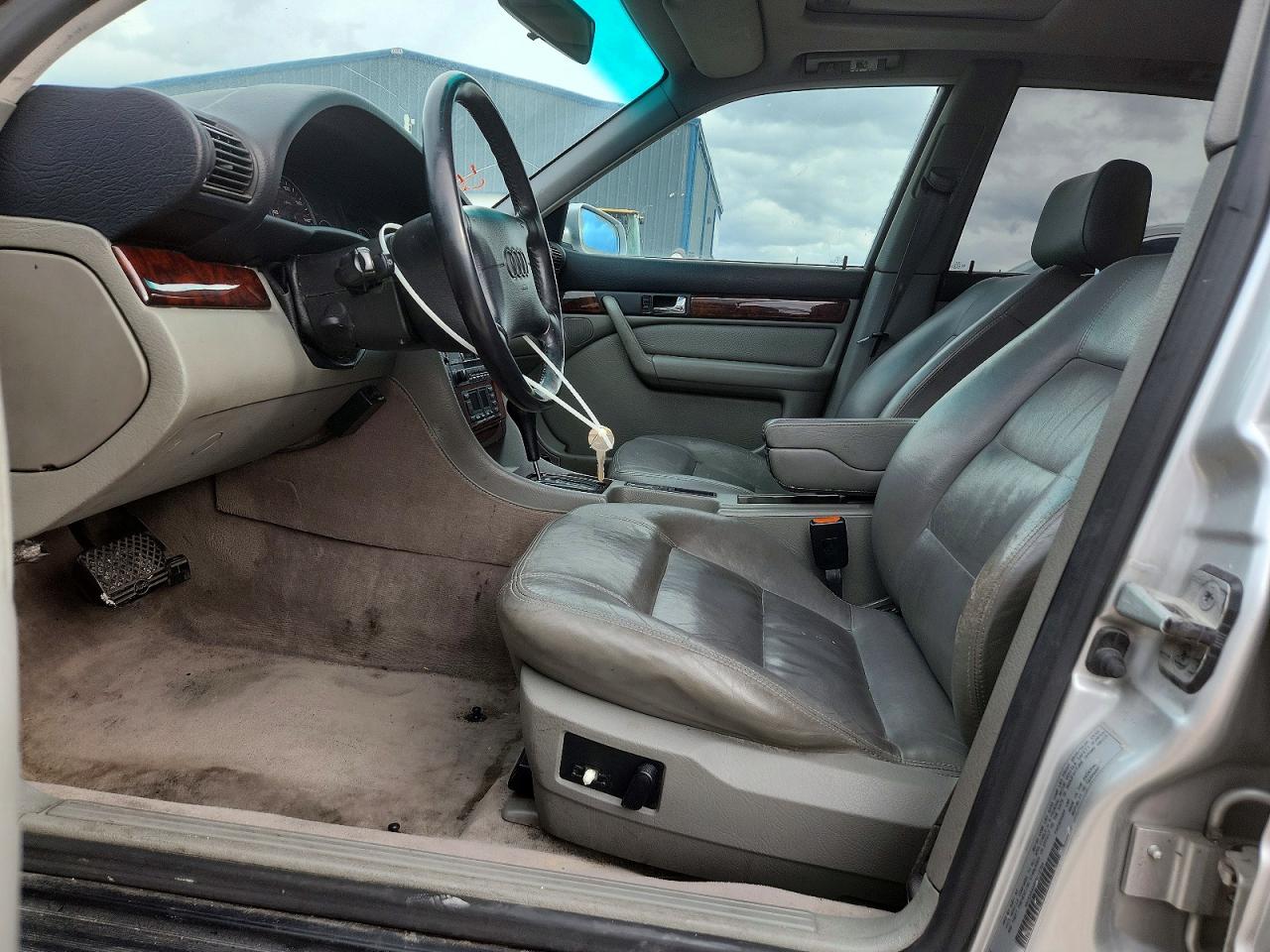 1995 Audi A6 2.8 Quattro Silver vin: WAUGA84A9SN112764