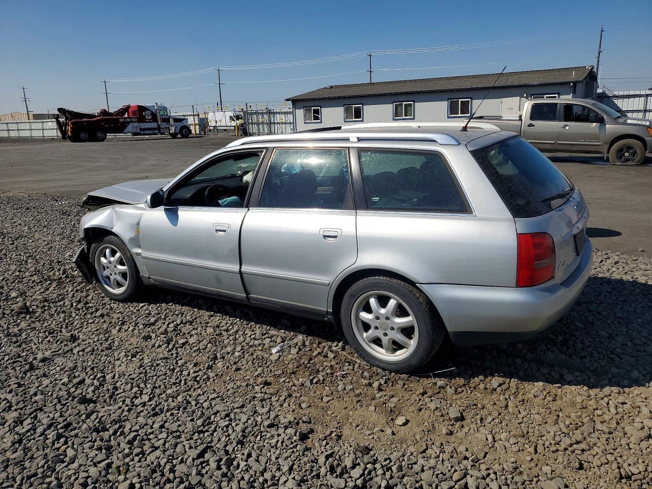 1999 Audi A4 2.8 Avant Quattro Silver vin: WAUGD28D3XA005894