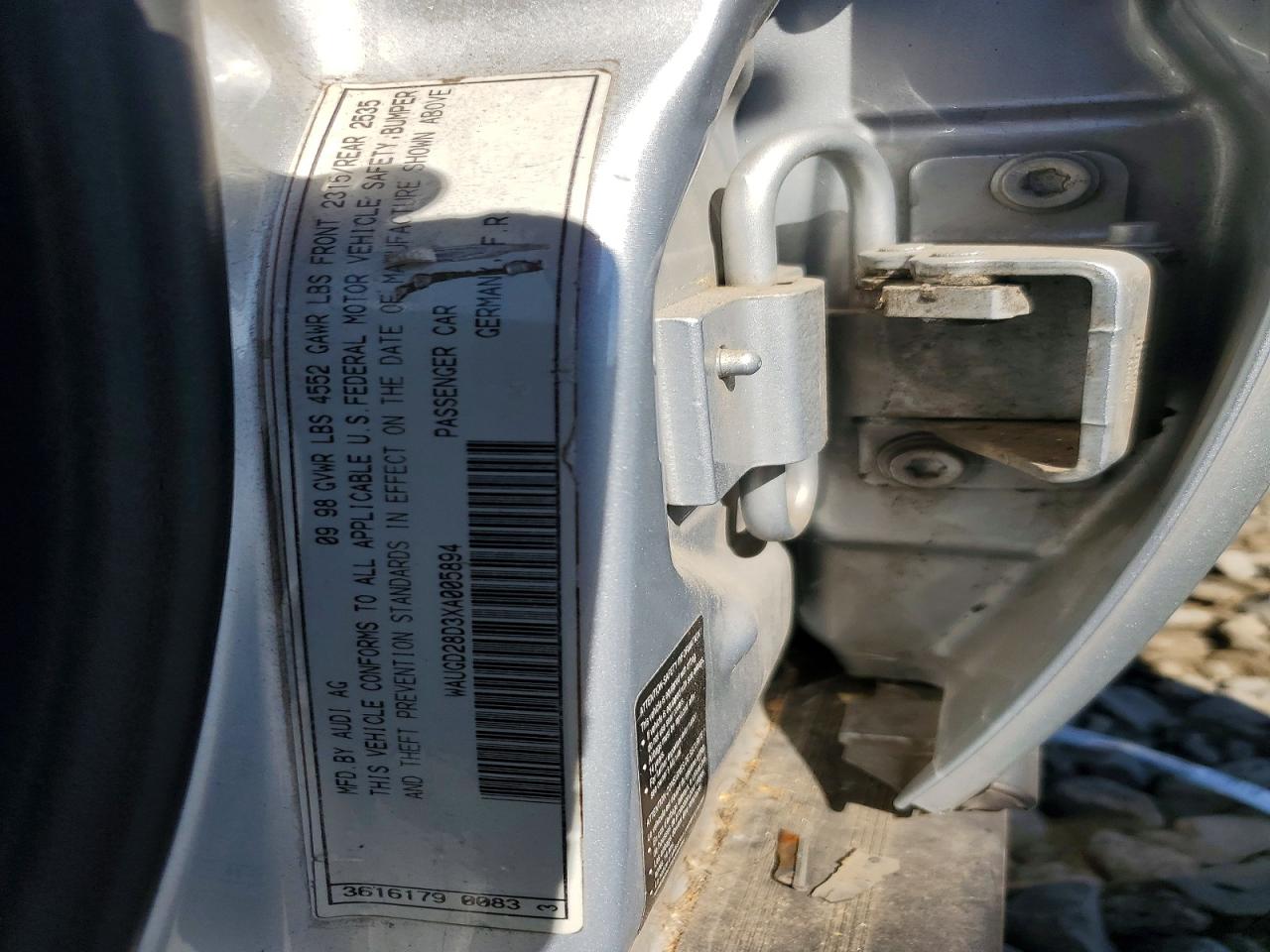 1999 Audi A4 2.8 Avant Quattro Silver vin: WAUGD28D3XA005894
