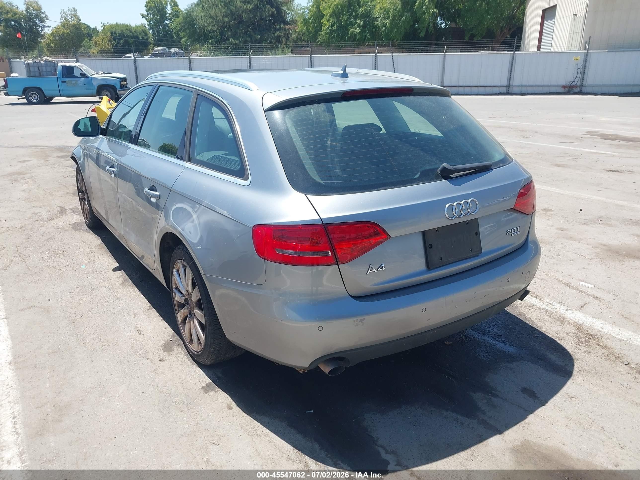 2009 Audi A4 2.0t Avant Gray vin: WAUGF78K39A101257