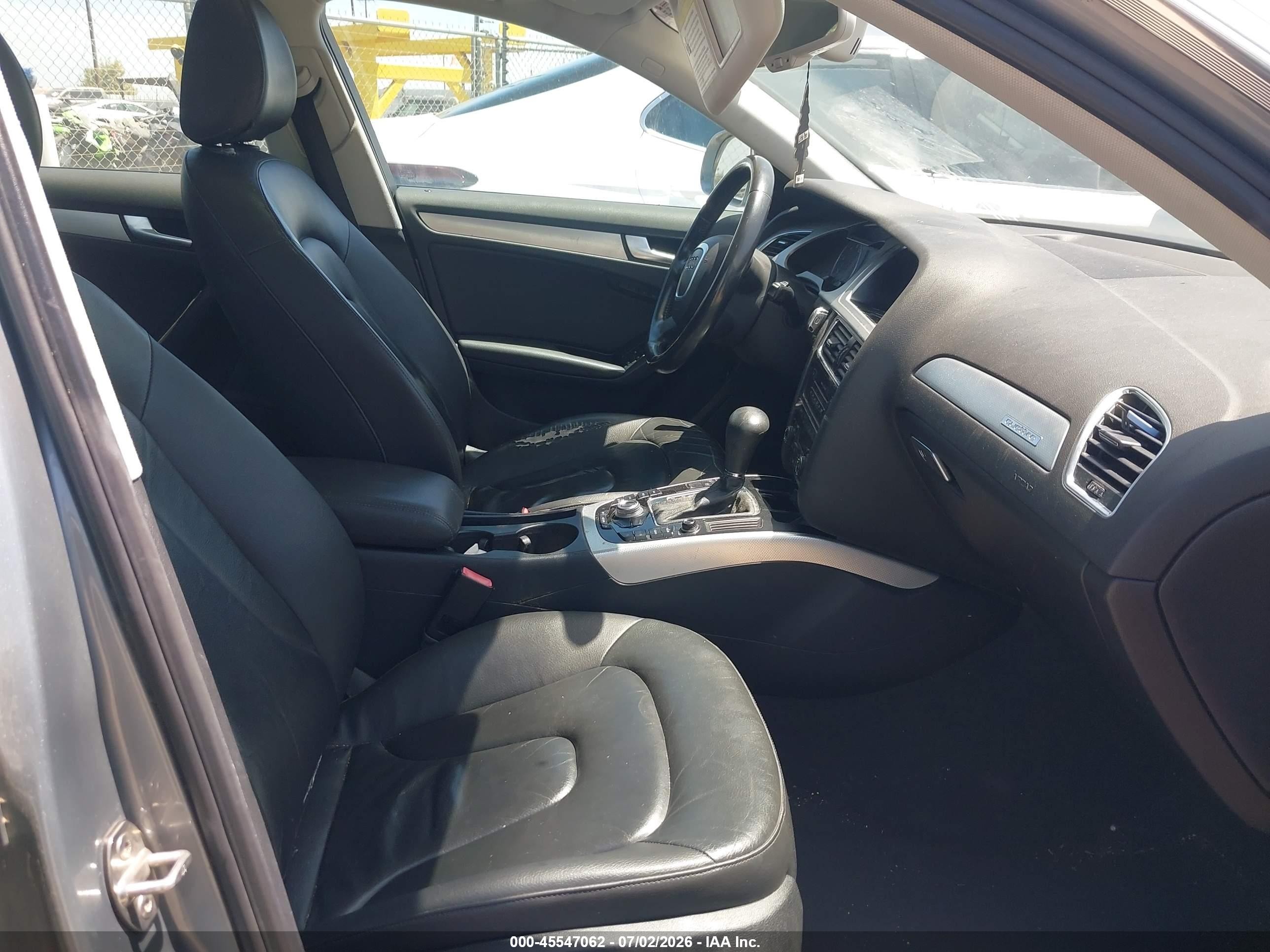2009 Audi A4 2.0t Avant Gray vin: WAUGF78K39A101257