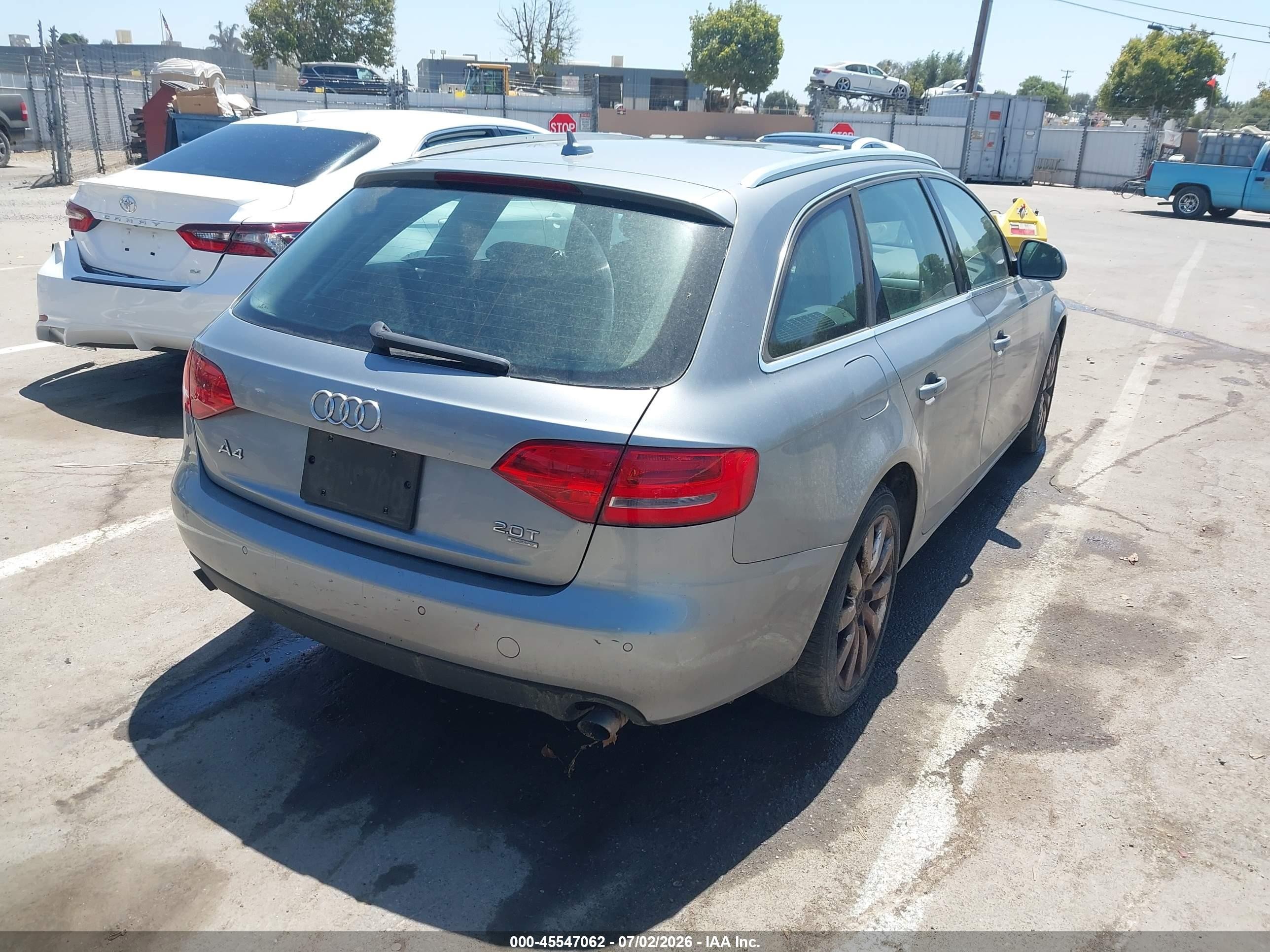 2009 Audi A4 2.0t Avant Gray vin: WAUGF78K39A101257