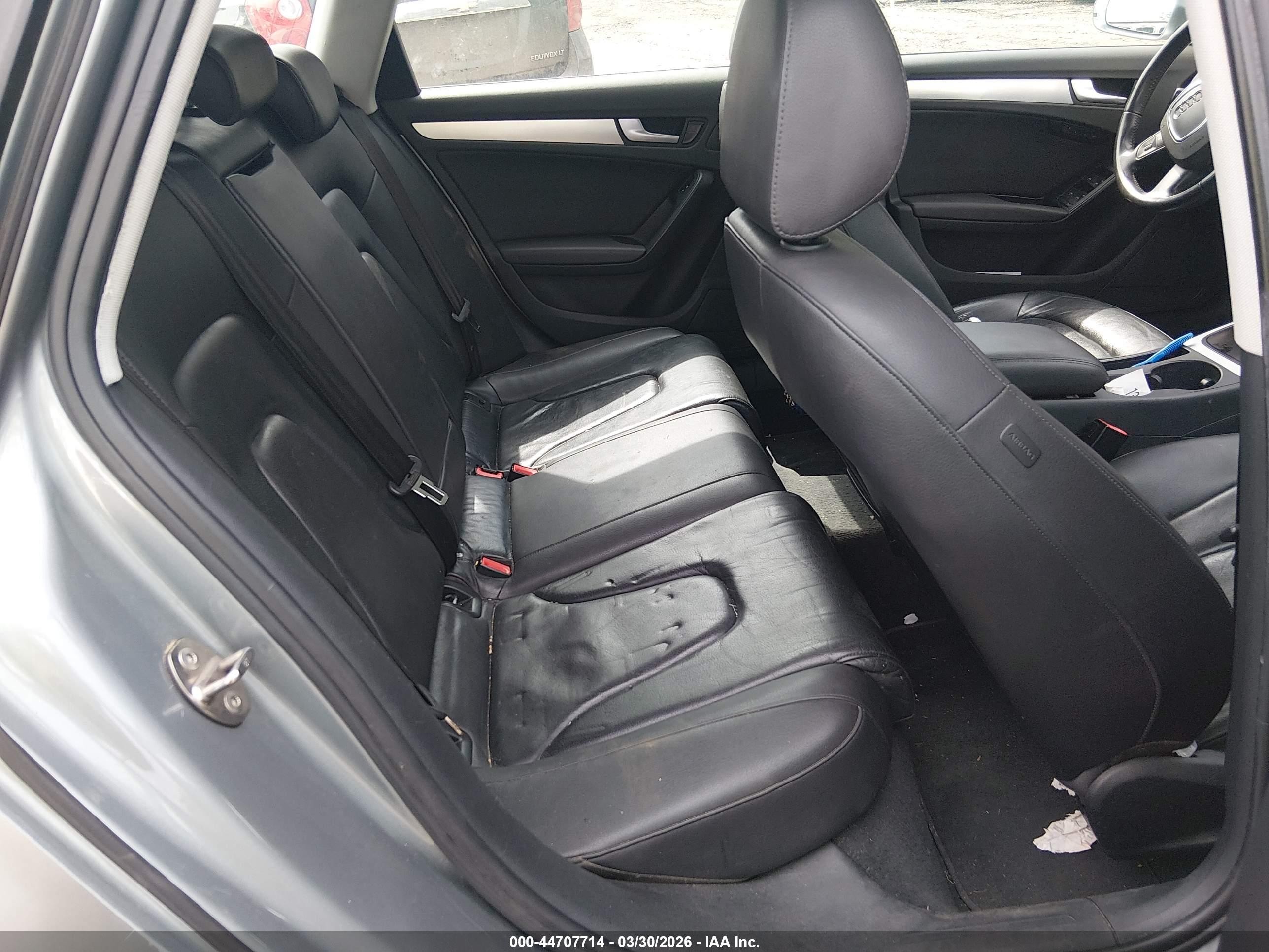 2009 Audi A4 2.0t Avant Серый vin: WAUGF78K49A136048