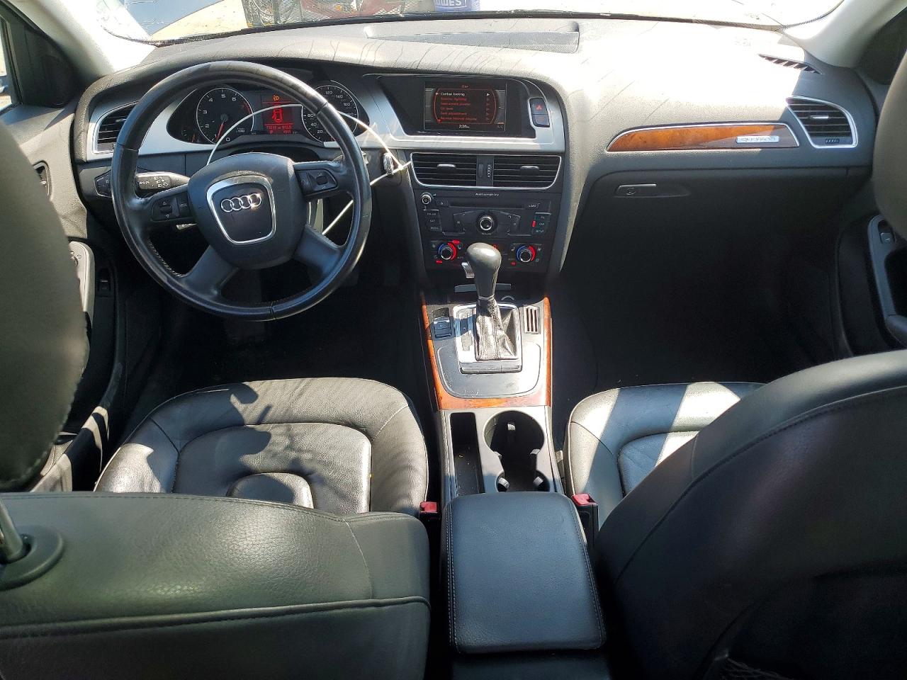 2009 Audi A4 Premium Plus Серебряный vin: WAUGF78K49A209287