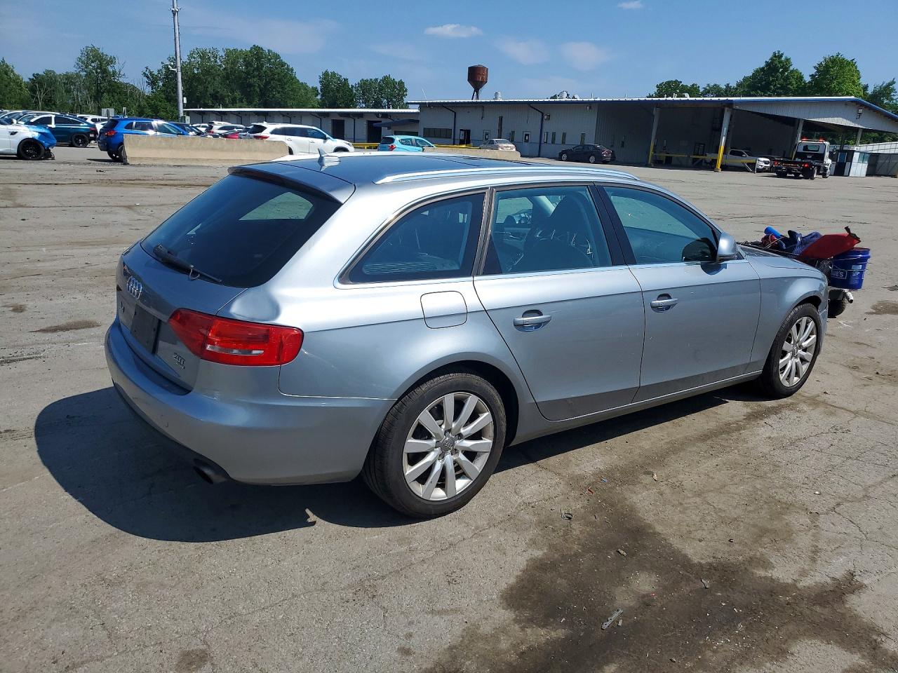 2009 Audi A4 Premium Plus Серебряный vin: WAUGF78K49A209287