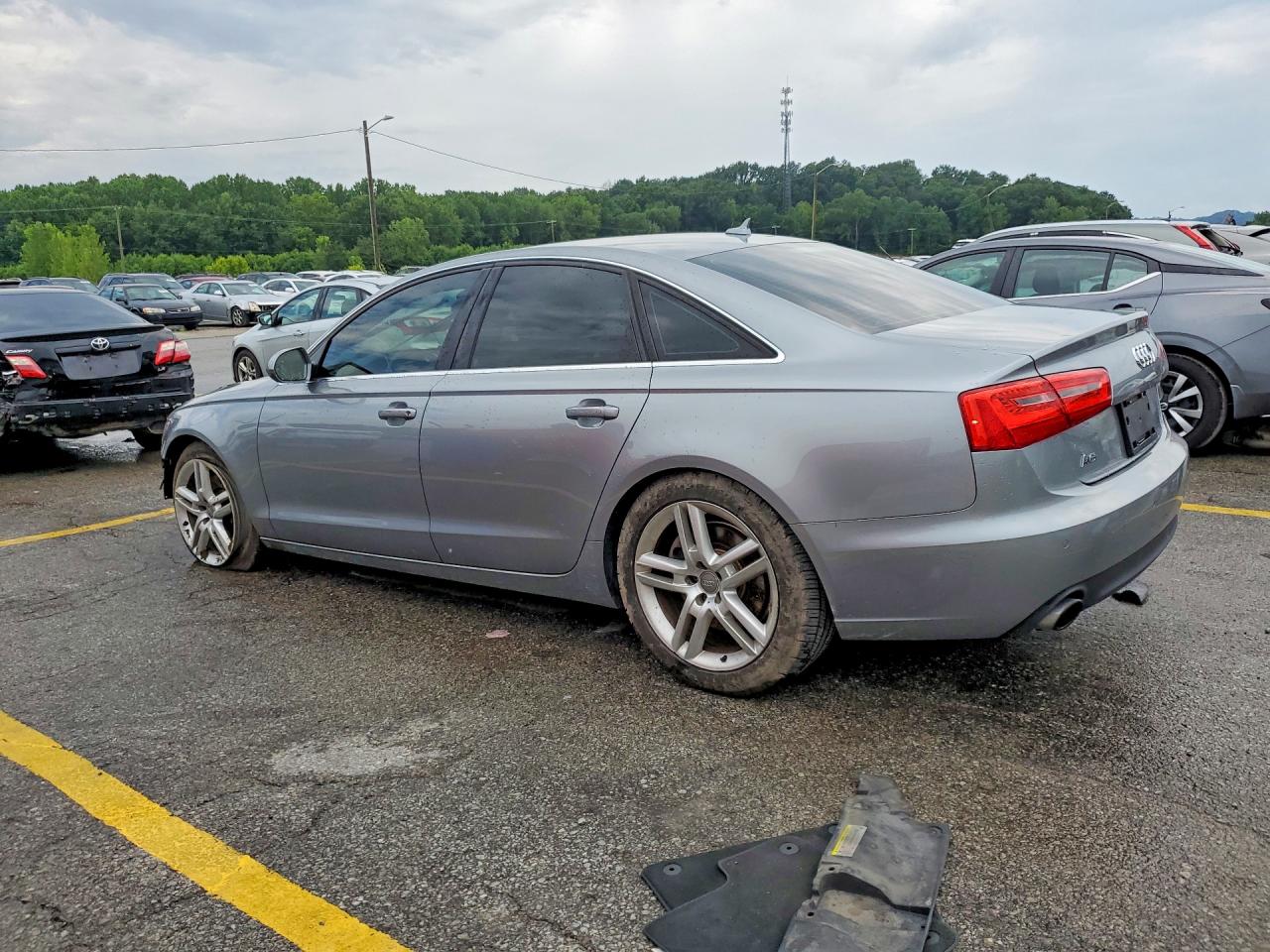2014 Audi A6 Premium Plus Silver vin: WAUGFAFC0EN028618