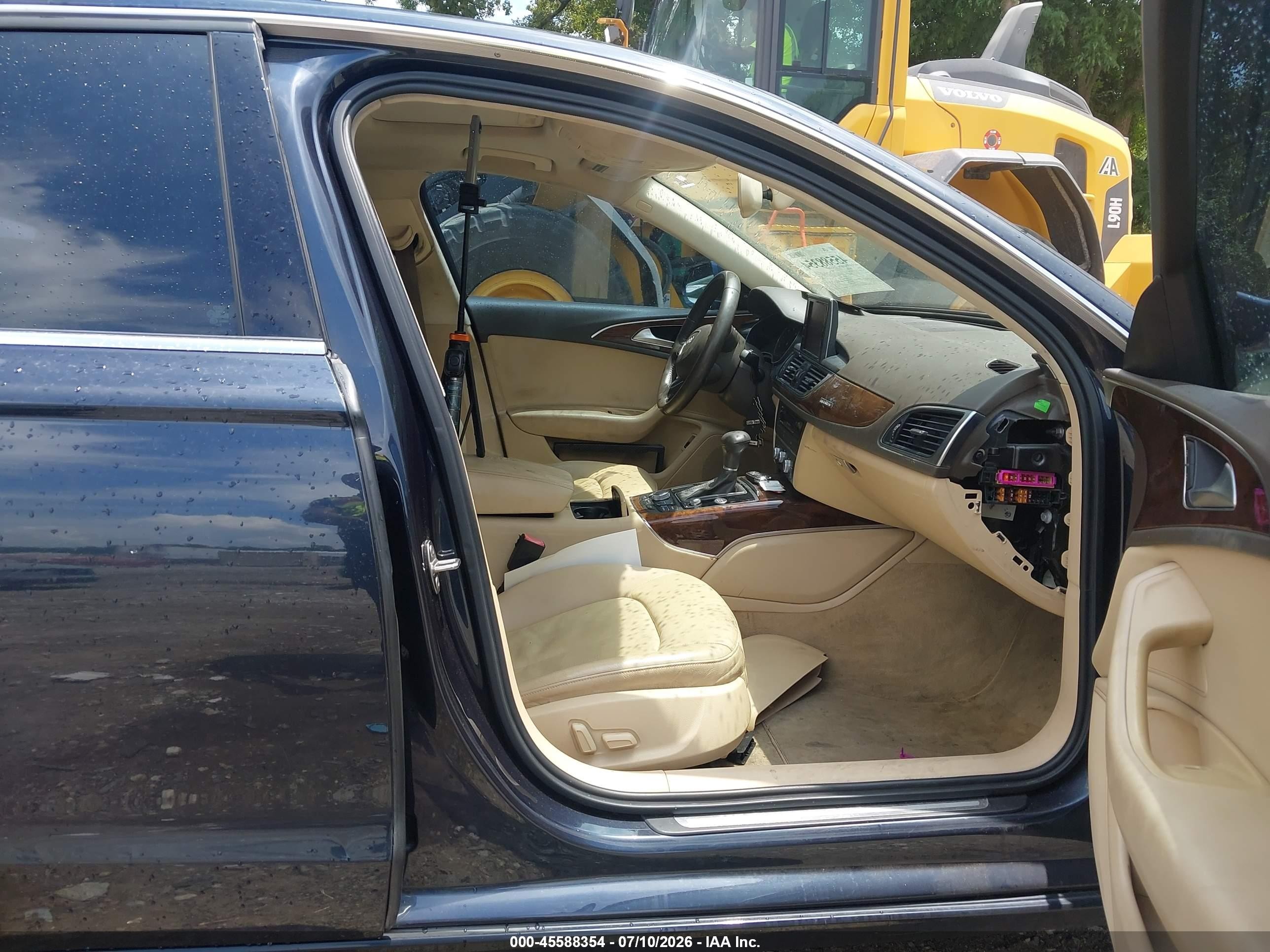 2014 Audi A6 2.0t Premium Black vin: WAUGFAFC0EN157281