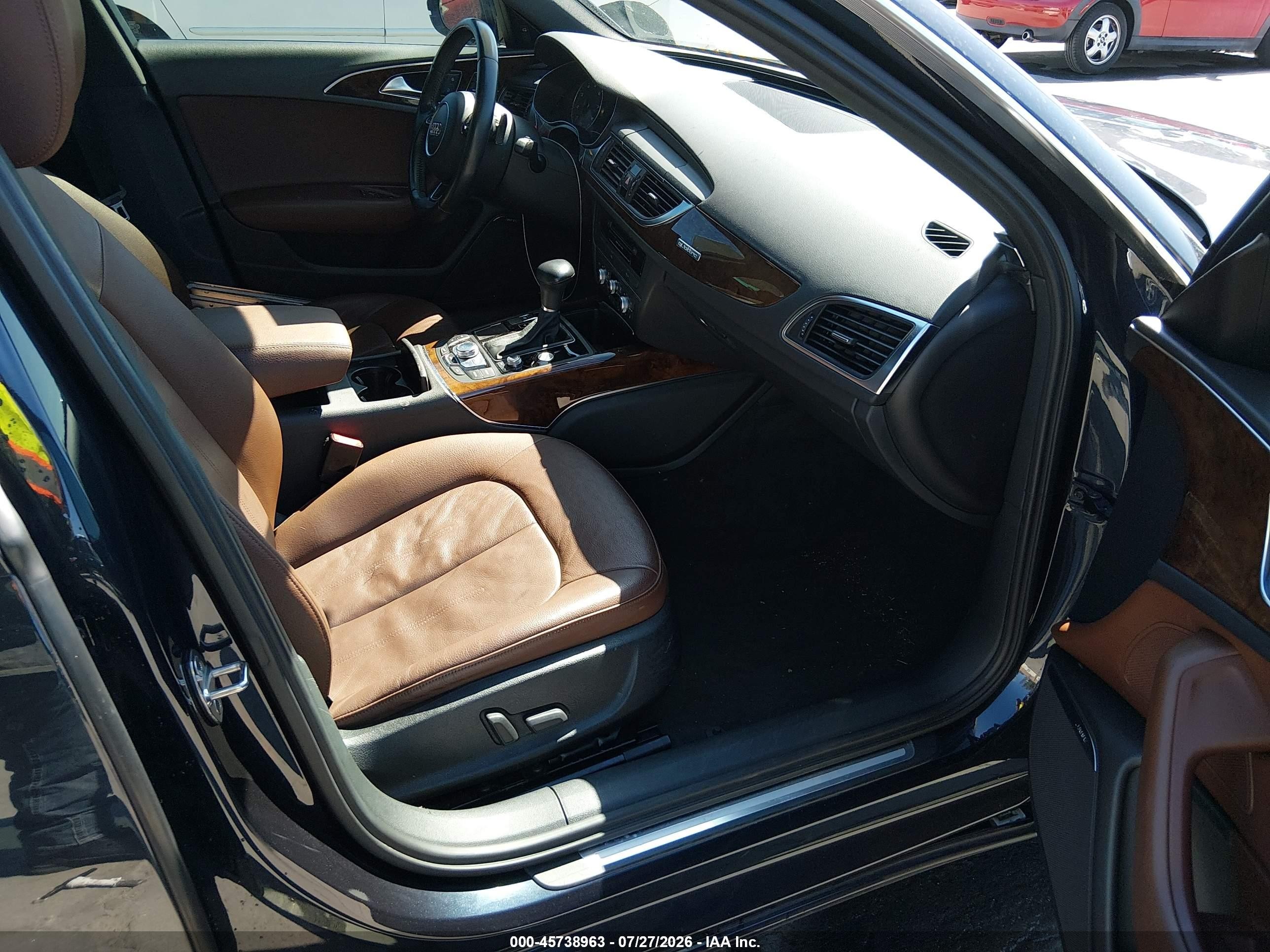 2015 Audi A6 2.0t Premium Черный vin: WAUGFAFC0FN013778
