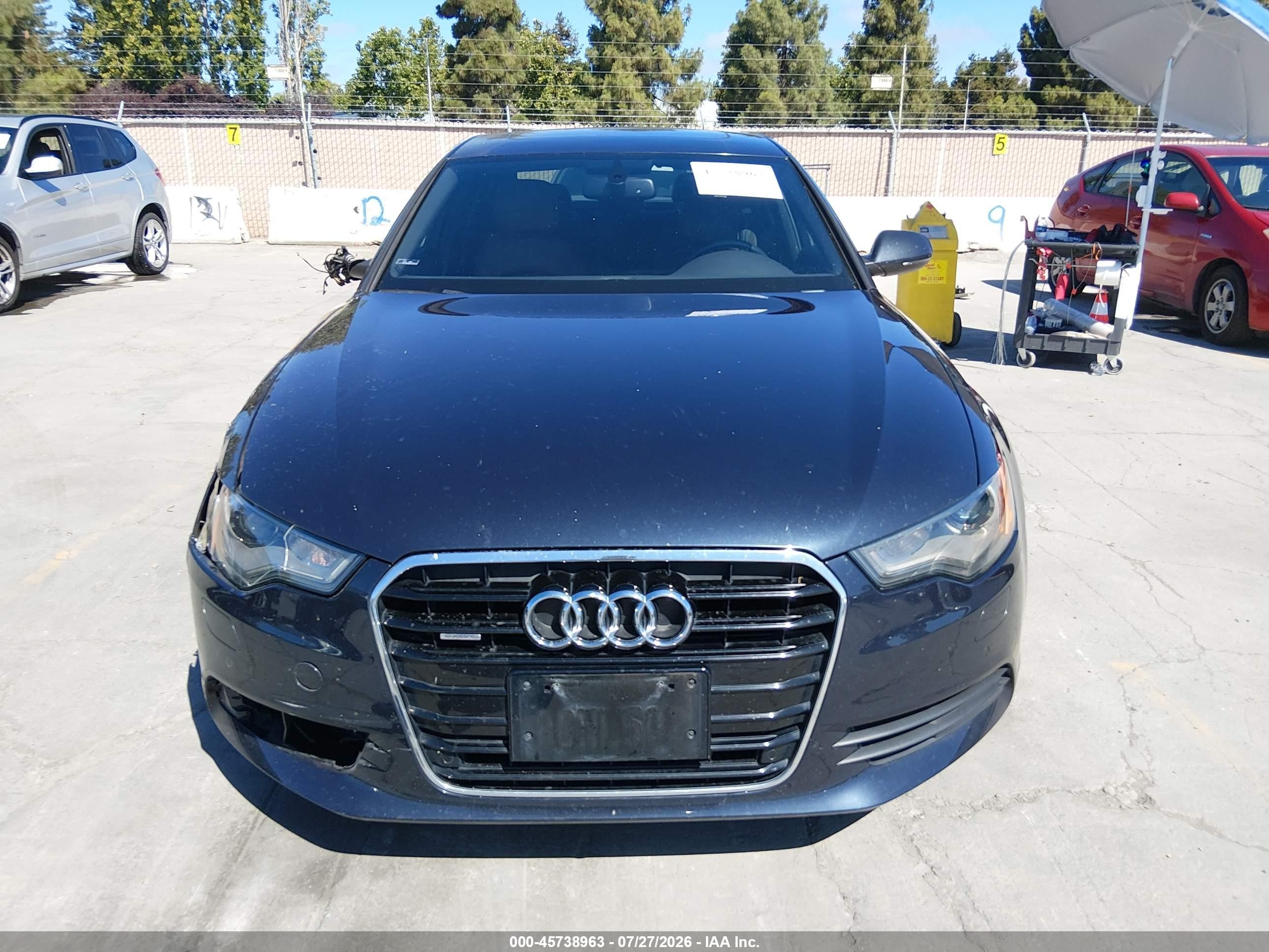 2015 Audi A6 2.0t Premium Черный vin: WAUGFAFC0FN013778